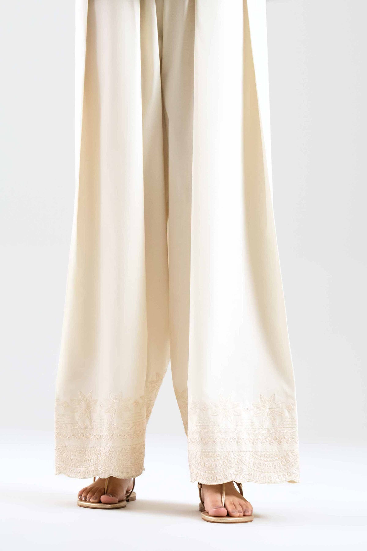 1 Piece - Dyed Loose Fabric - 42602322