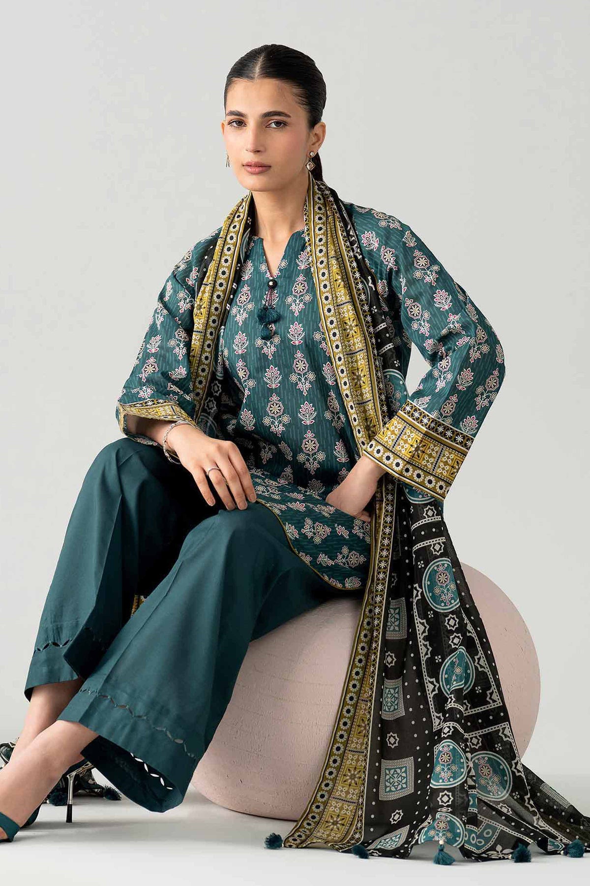 3 Piece - Printed Loose Fabric - 42602578