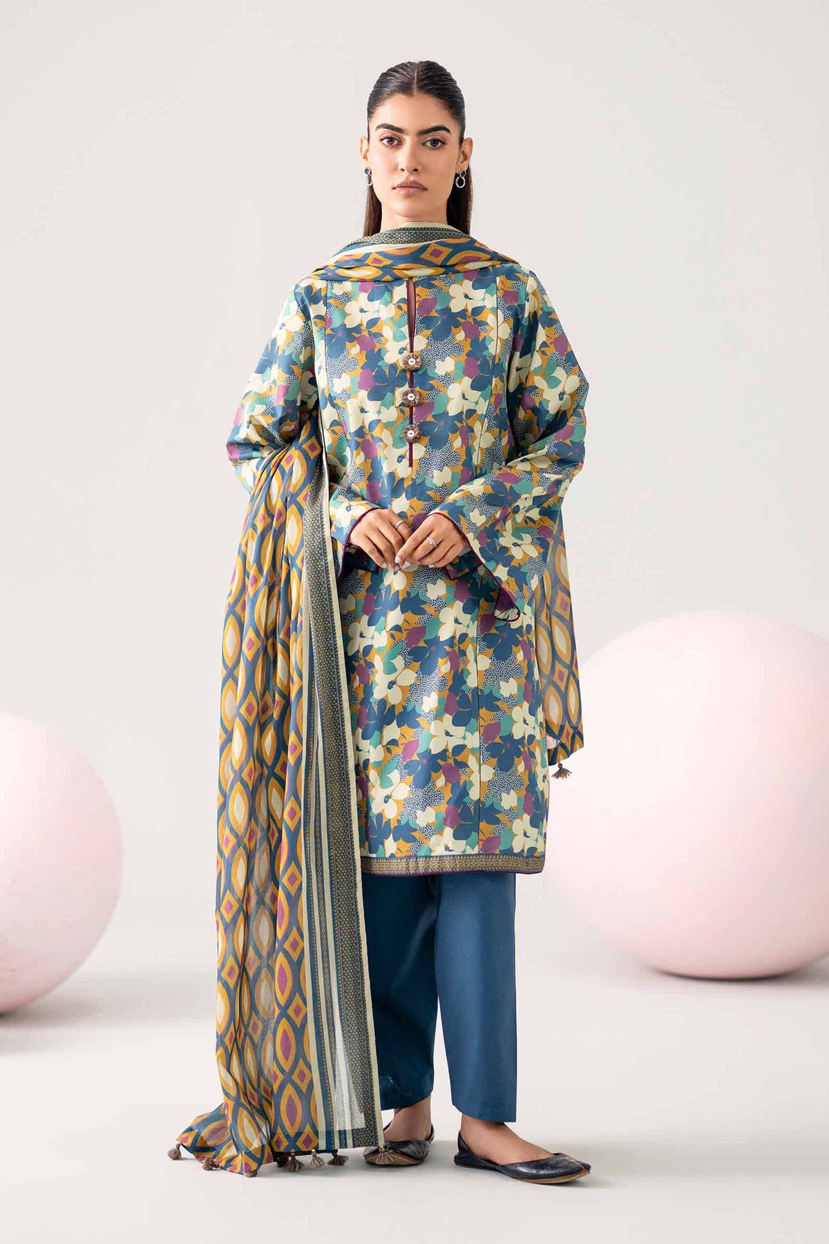 3 Piece - Printed Loose Fabric - 42602649