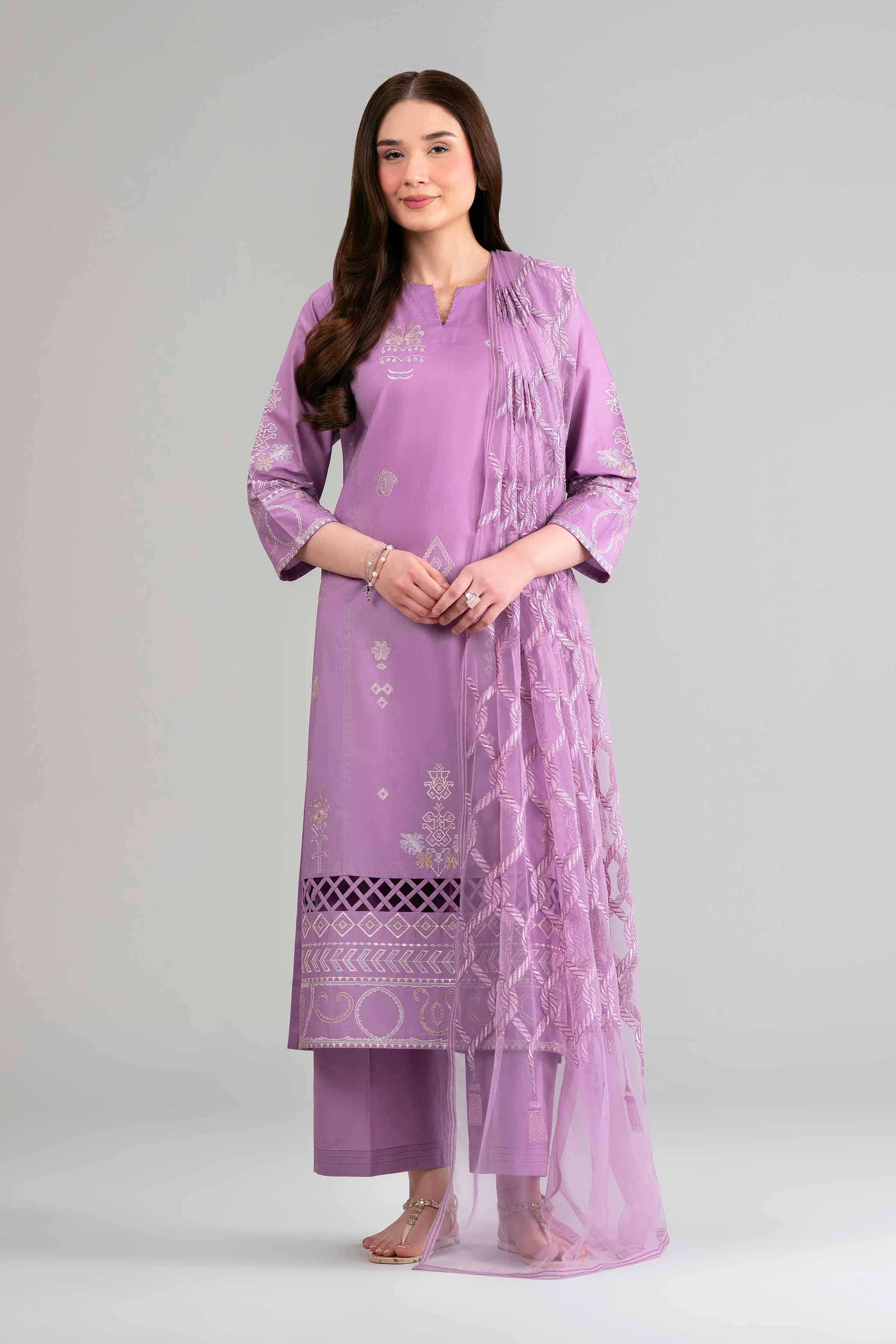 3 Piece - Embroidered Suit - 42619528