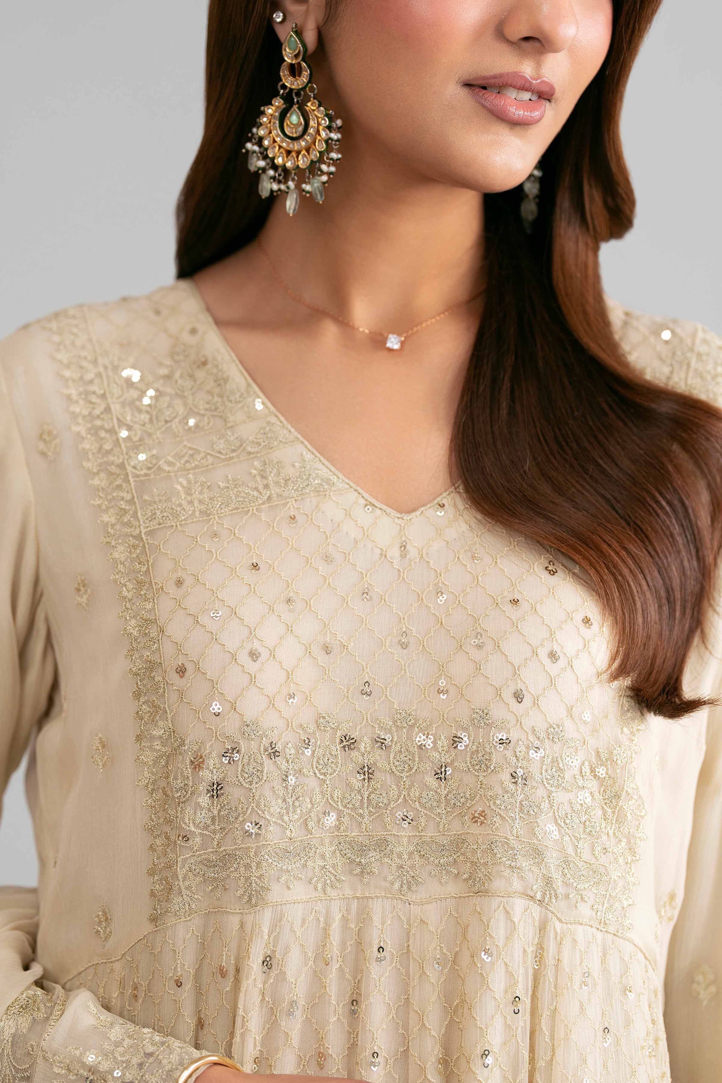 3 Piece - Embroidered Suit - 42619944