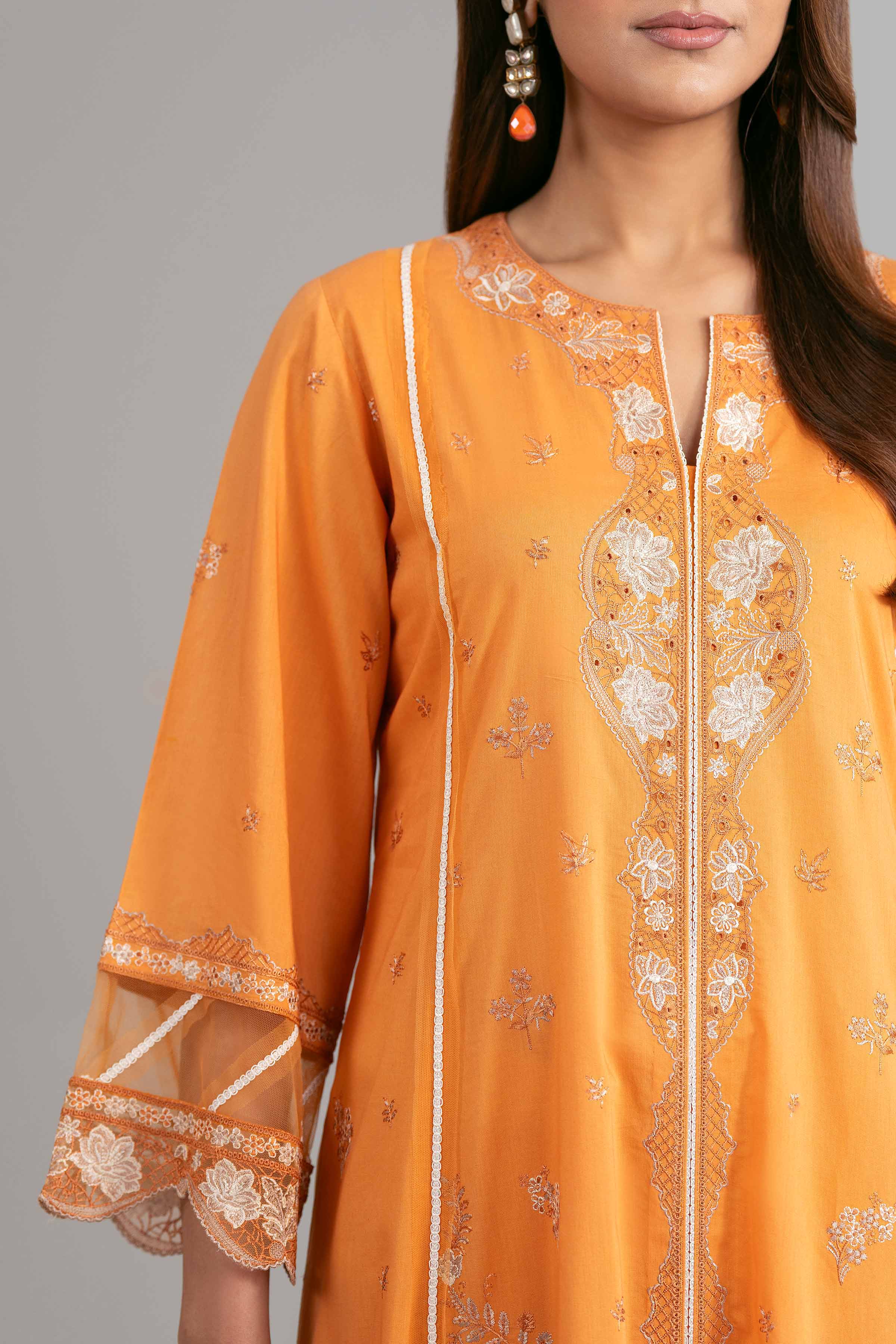 3 Piece - Embroidered Suit - 42619952