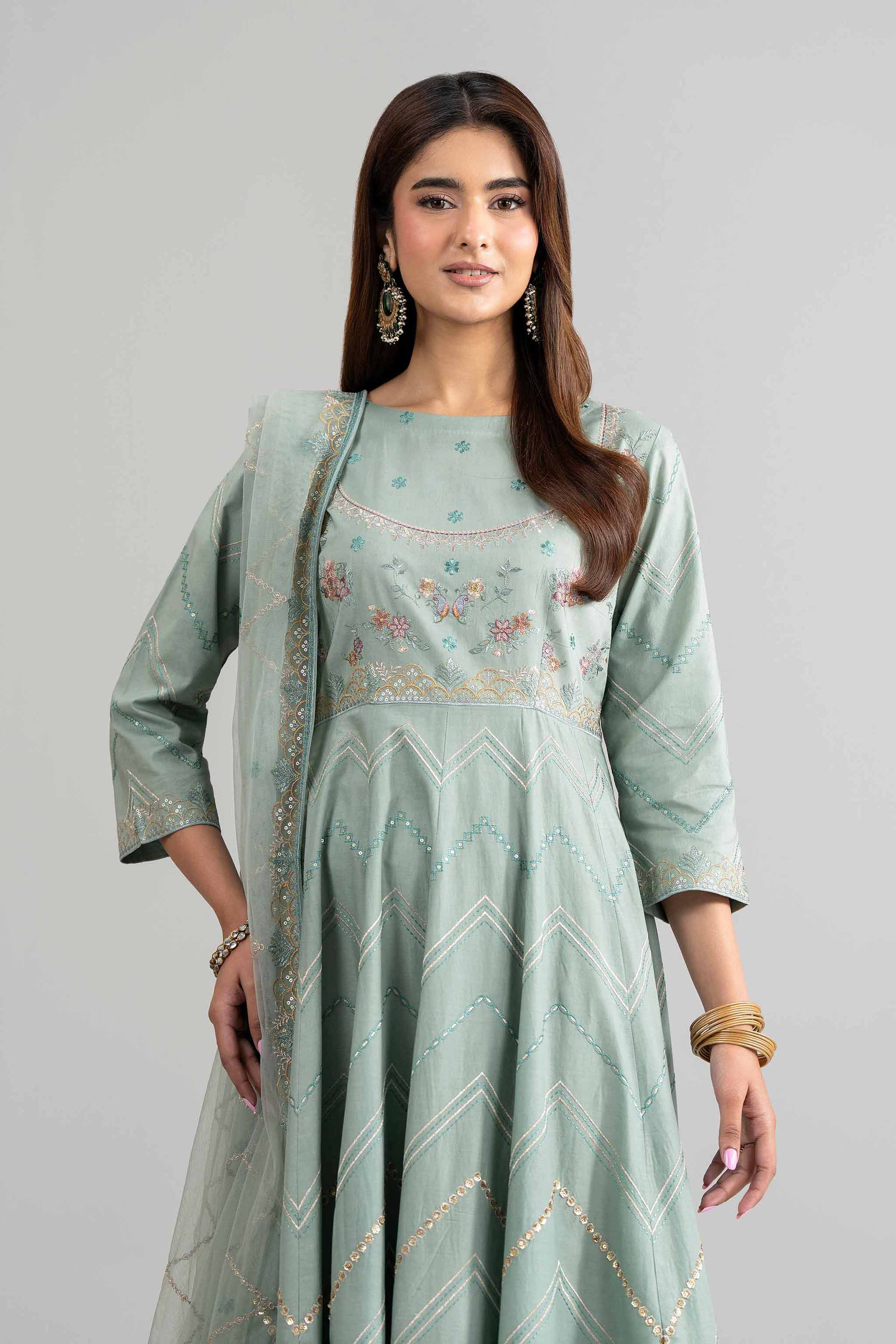 2 Piece - Embroidered Suit - 42619954