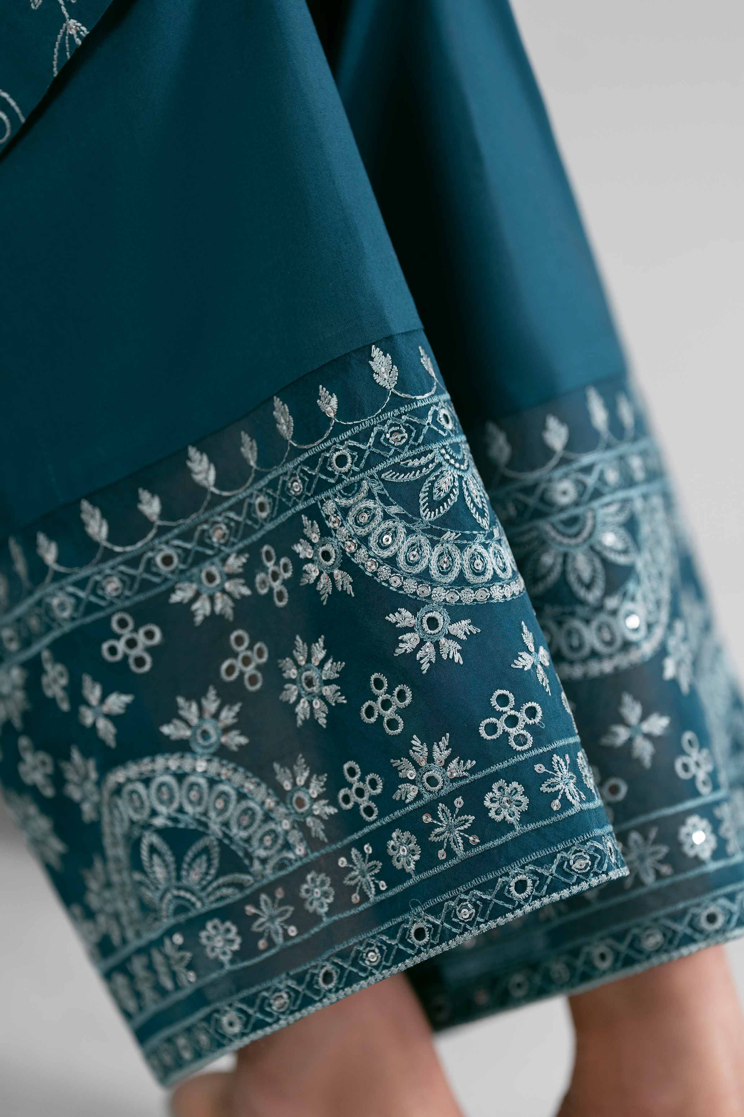 3 Piece - Embroidered Suit - 42619957