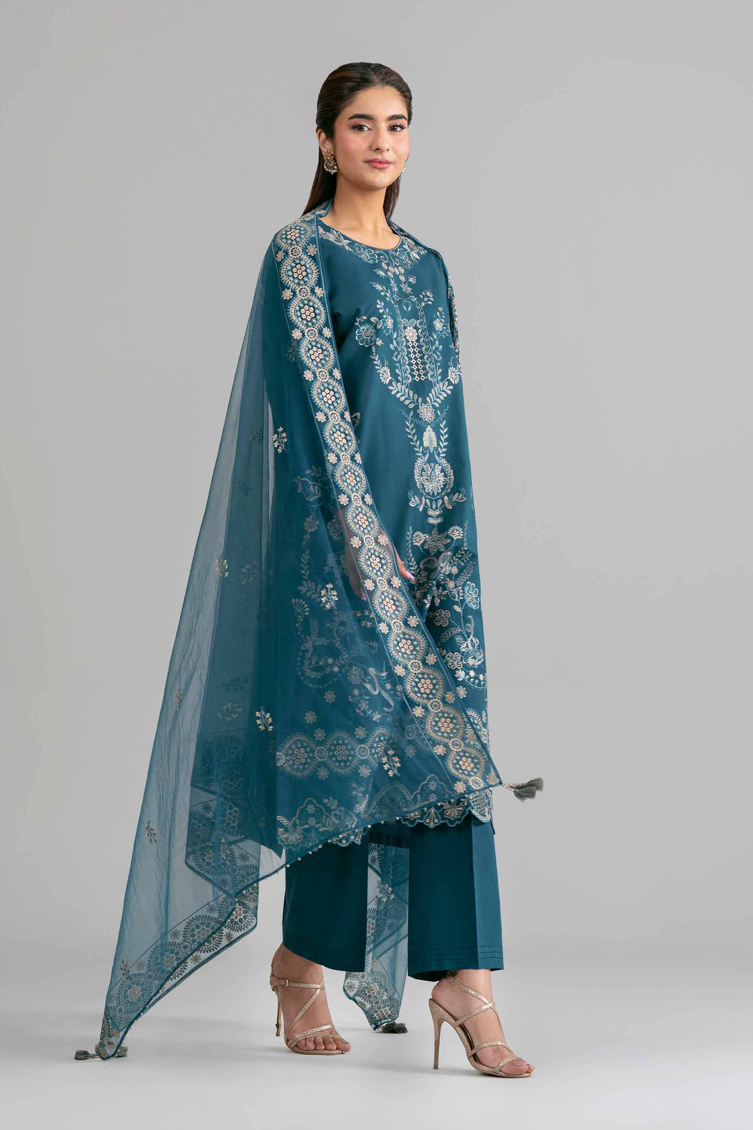 3 Piece - Embroidered Suit - 42619959