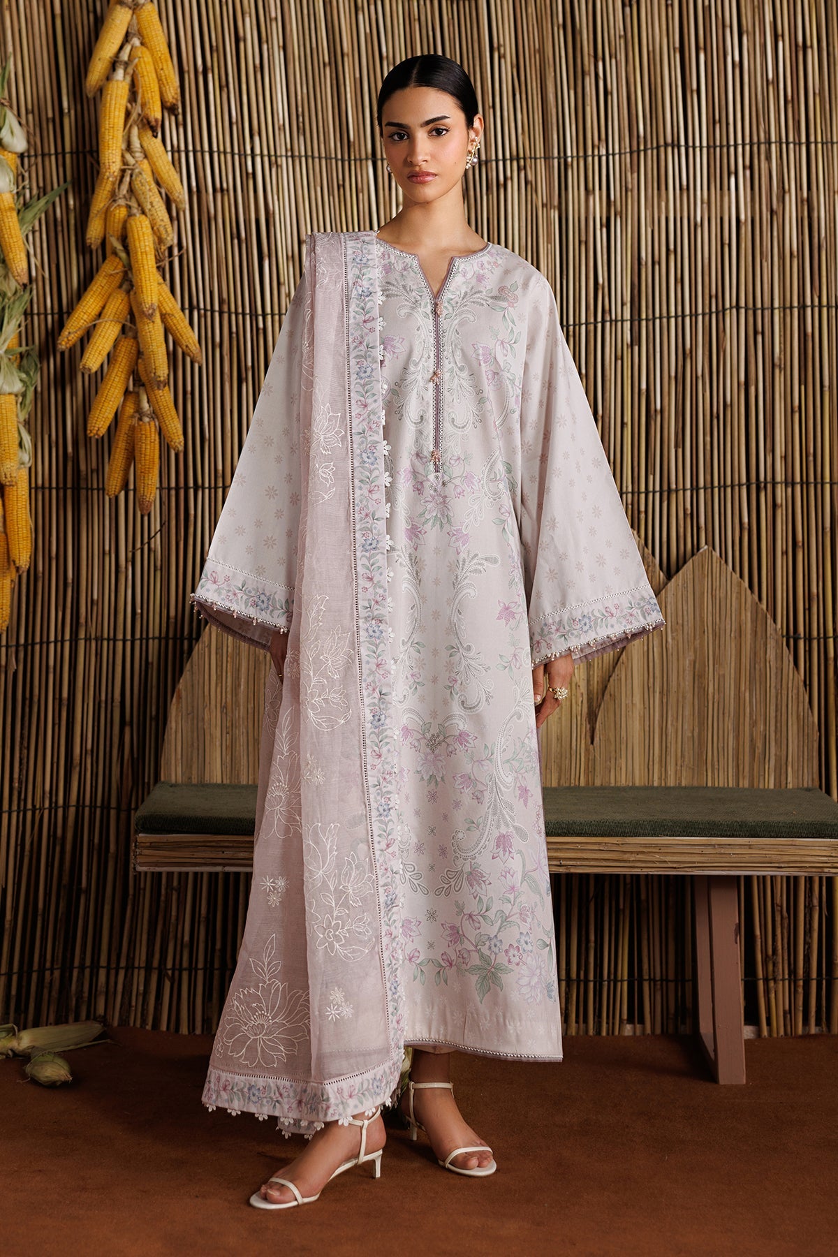 EMBROIDERED LAWN SF-4529
