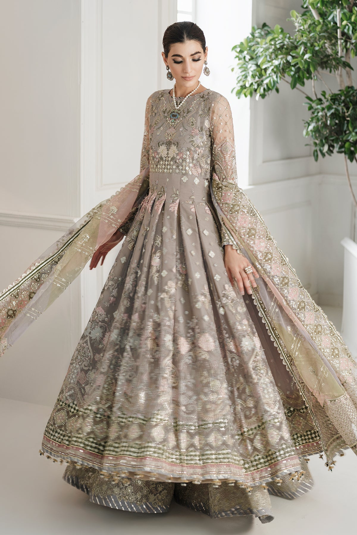 EMBROIDERED NET CH10-08 STITCHED