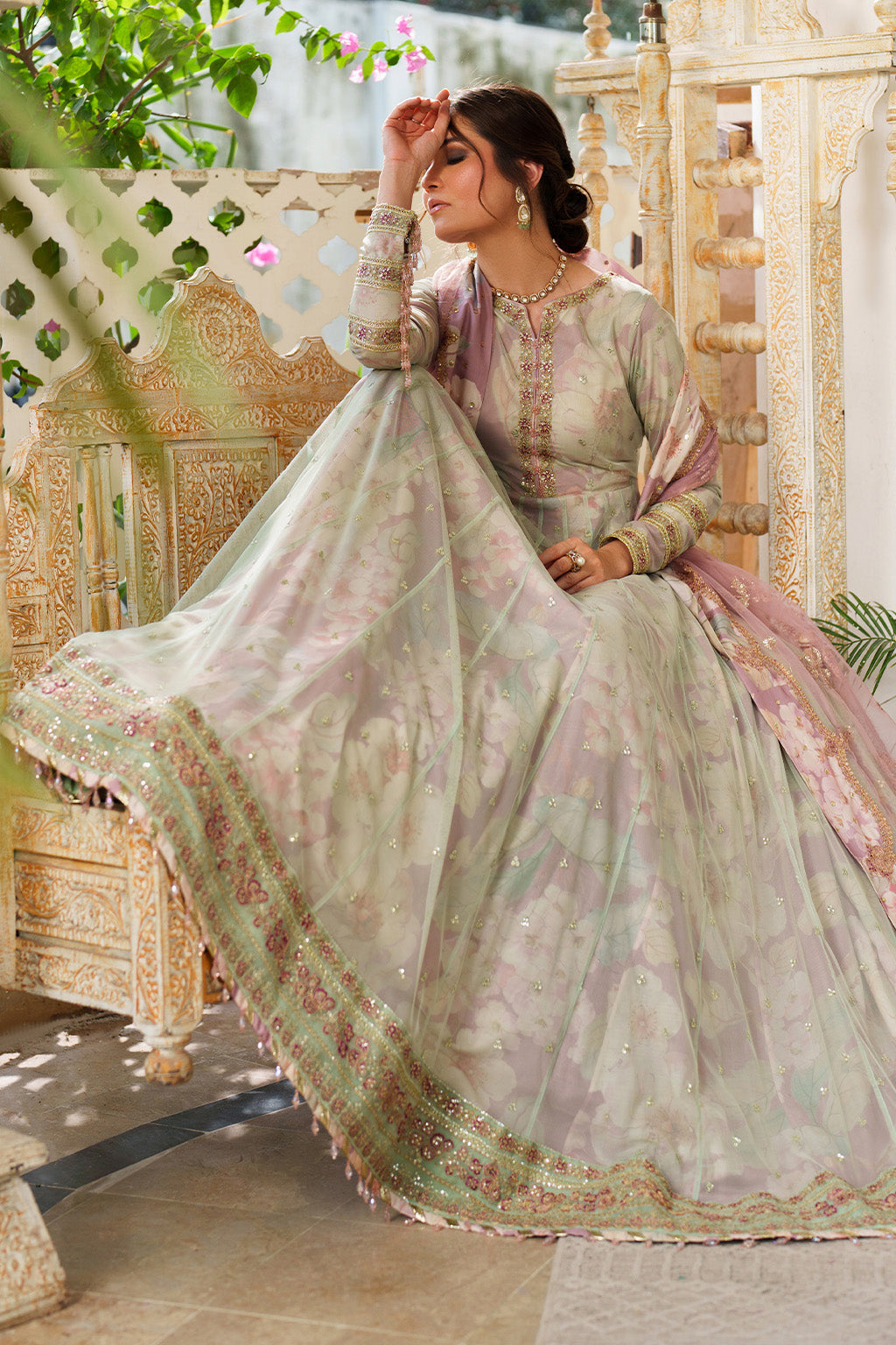 UE-542 Printed Formals