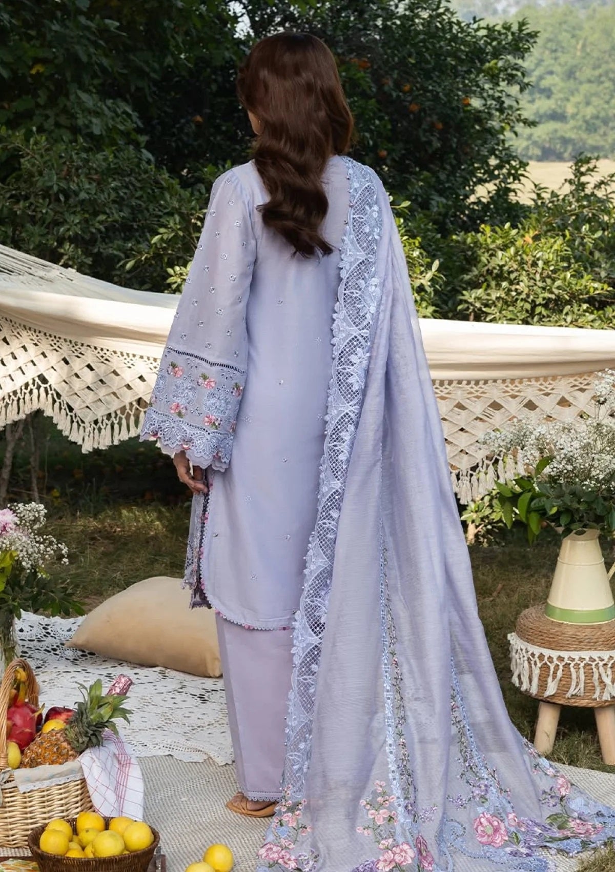Elaf Luxury Lawn Unstitched Embroidered 3Pc Suit ELY-3B PARADISE
