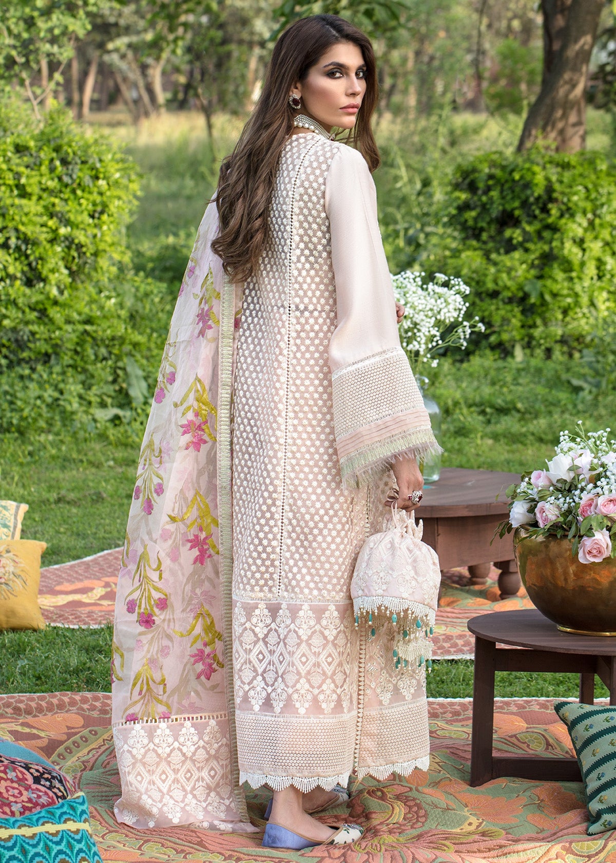 Saira Shakira