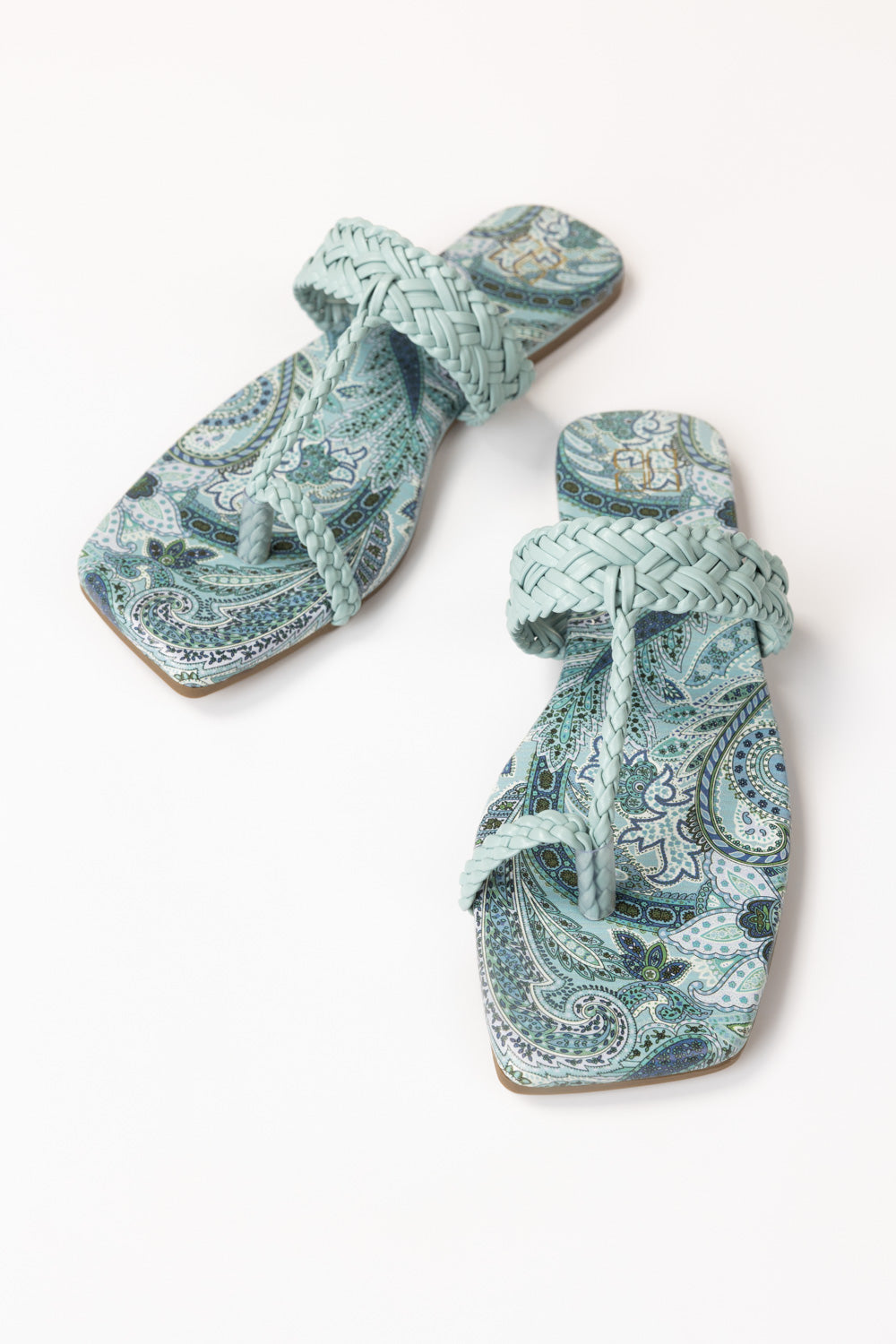 Grey Kolhapuri IFS-KLP26-007