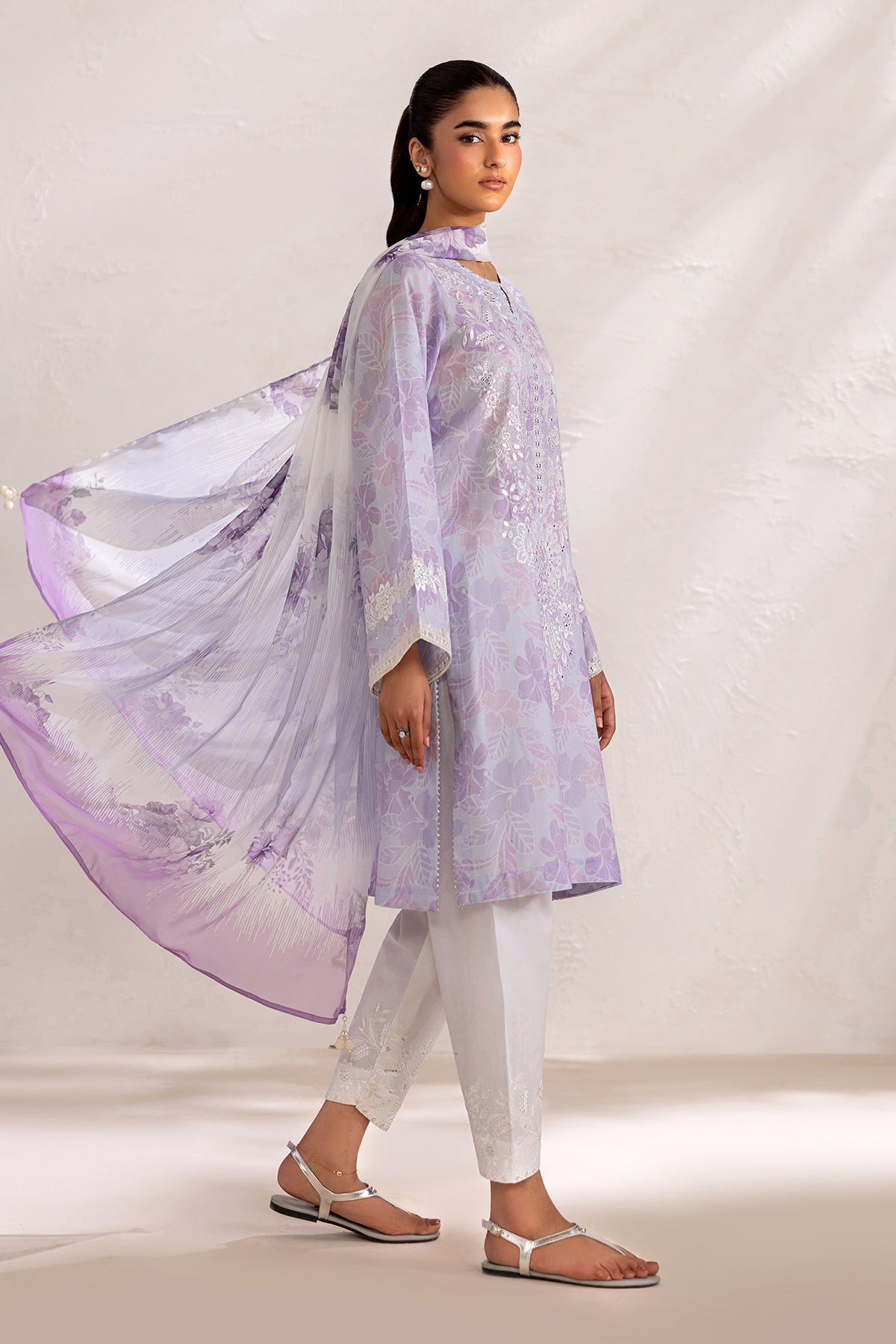 EMBROIDERED LAWN SF-4450