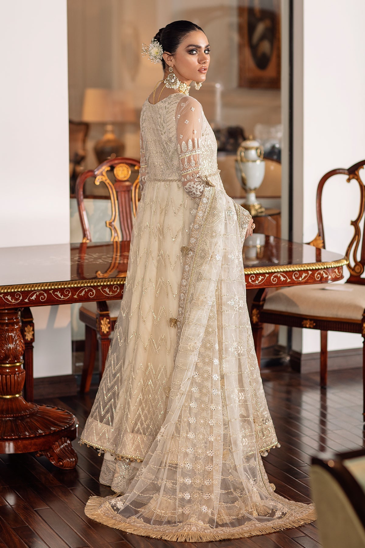 EMBROIDERED NET CH09-05 STITCHED