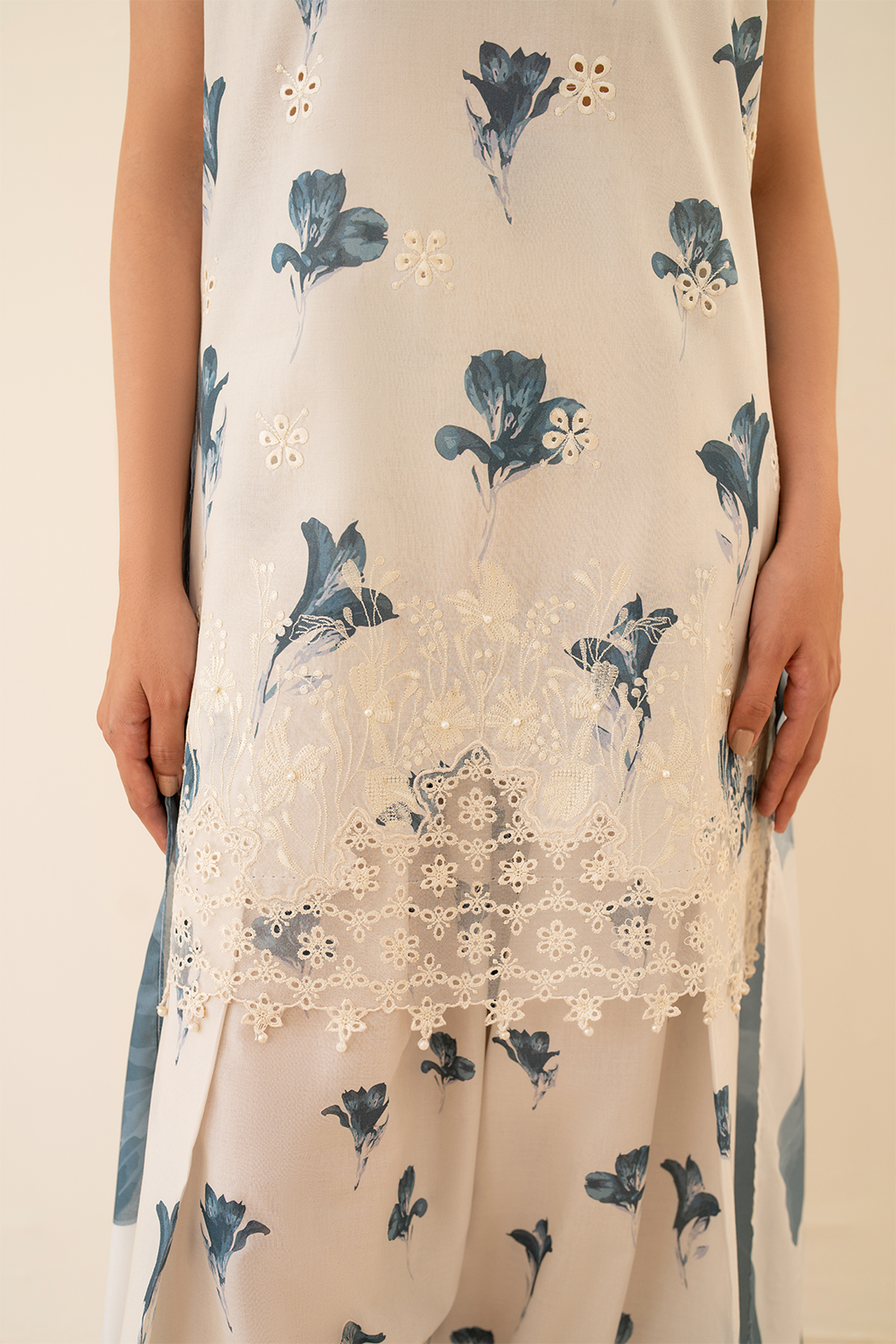 UE-442 Borer Embroidered Printed Lawn