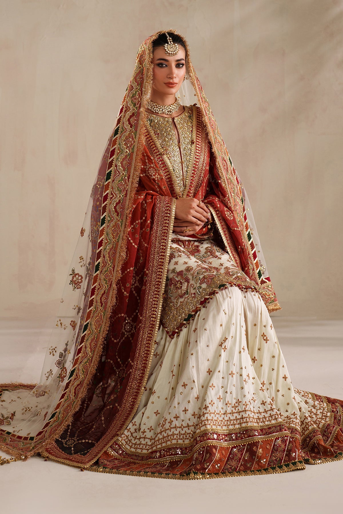 EMBROIDERED NET UF-4368