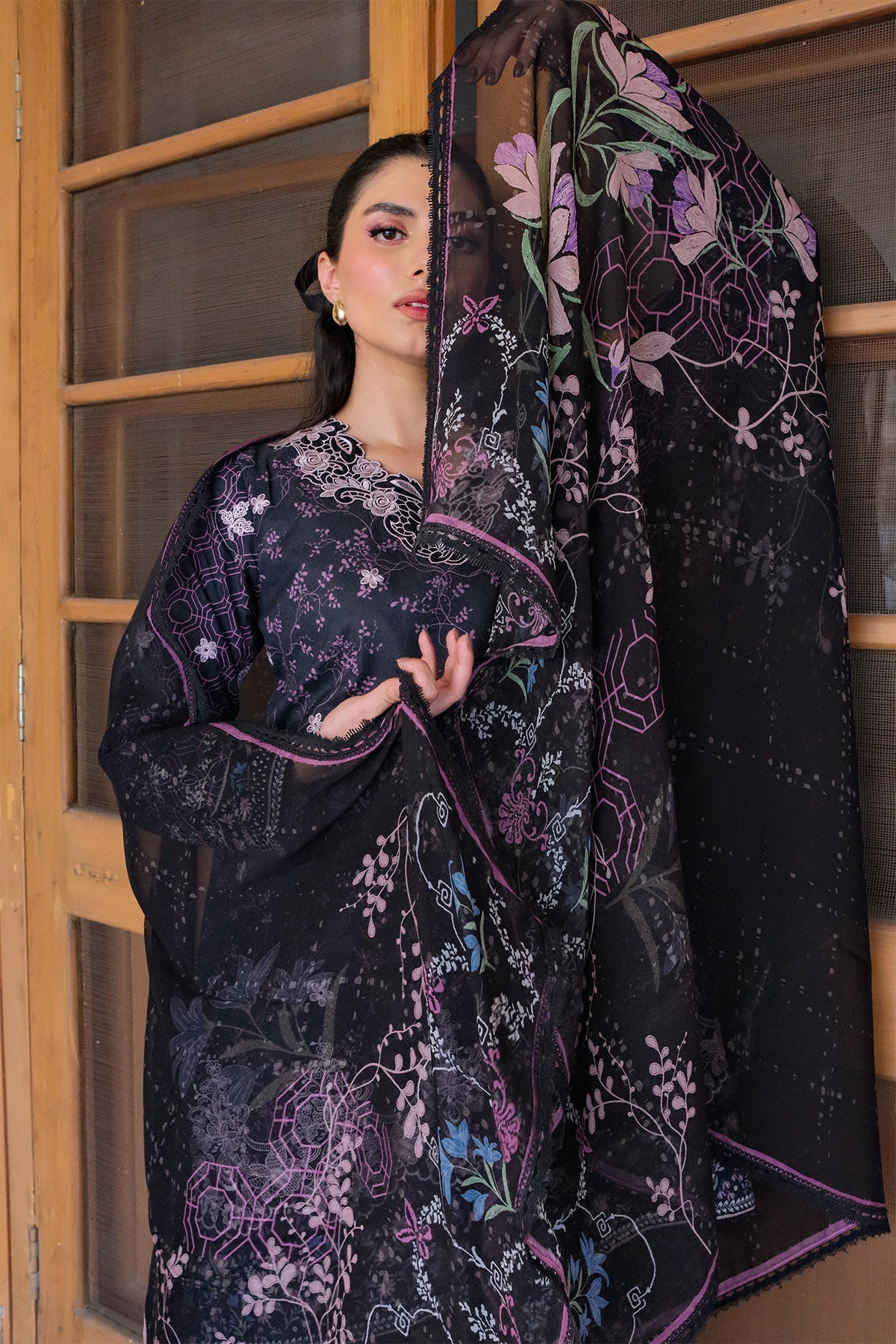 Embroidered Lawn Fabric (2Pcs)