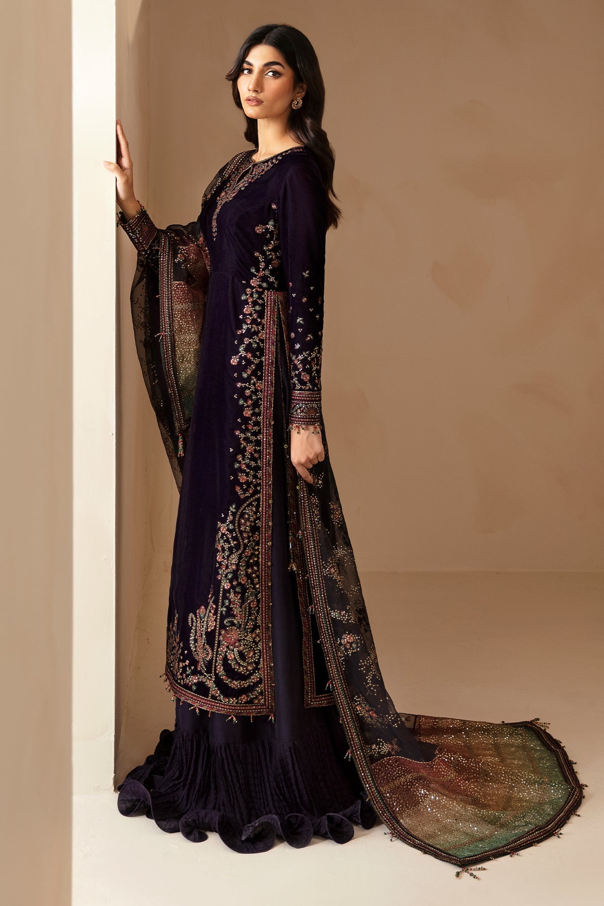 Jazmin – VF-2027 Style