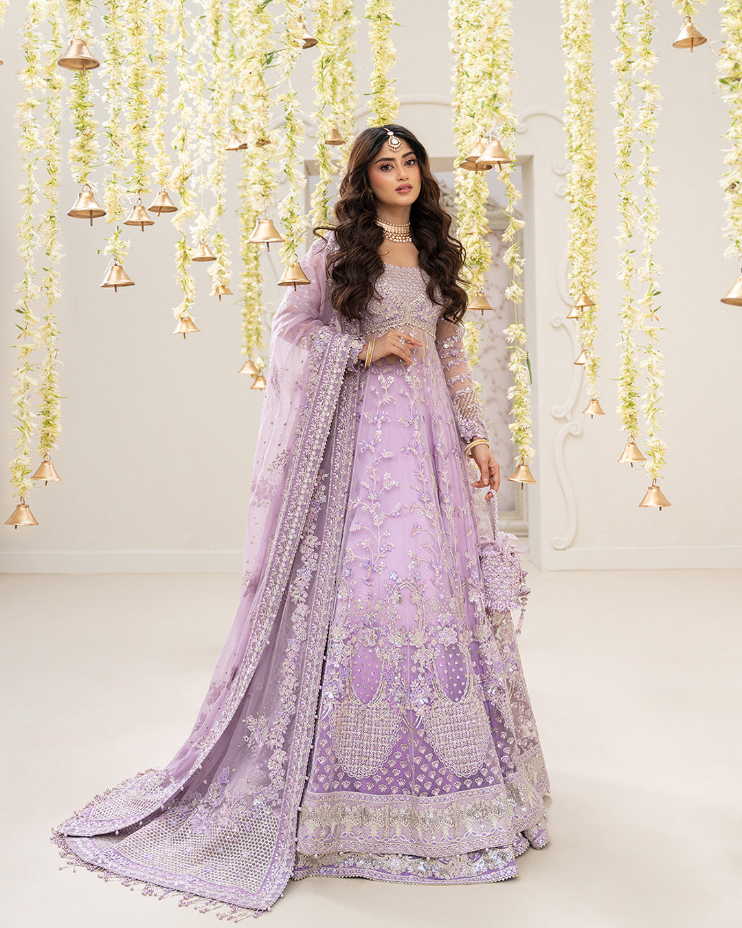Faiza Saqlain – Pinar Style