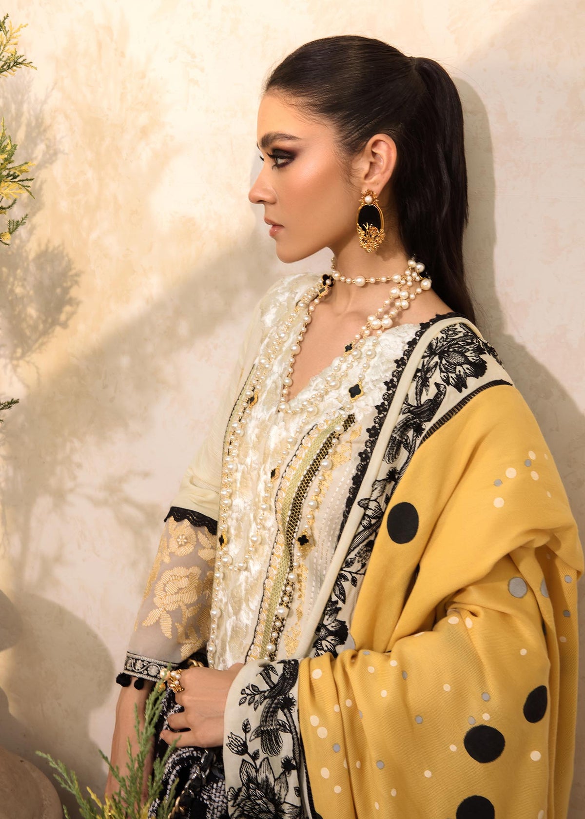 Saira Shakira