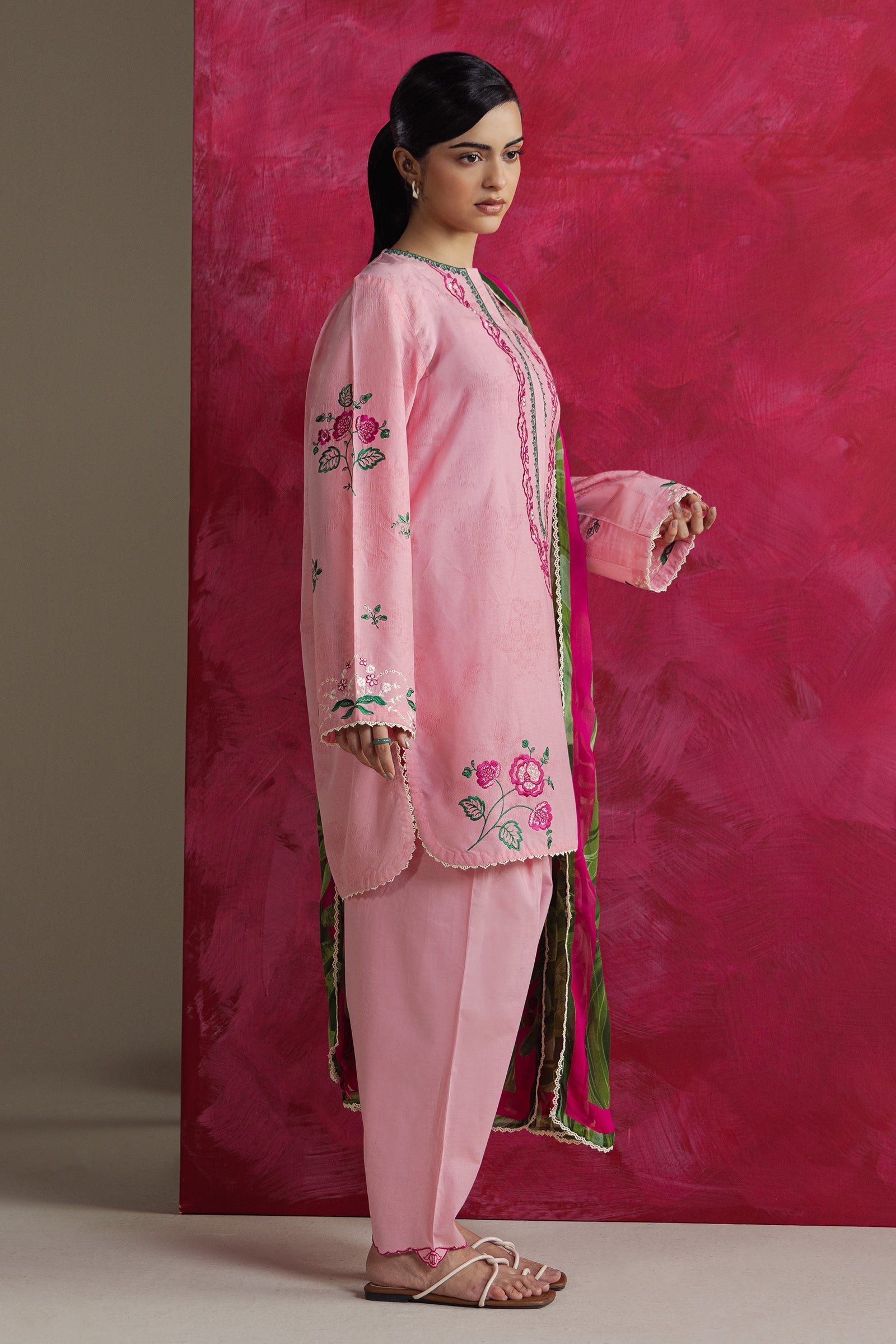 https://cdn.shopify.com/s/files/1/0886/3957/0230/files/4_7e48f003-d031-4f38-83a8-8beb2934a76d.jpg?v=1781871877