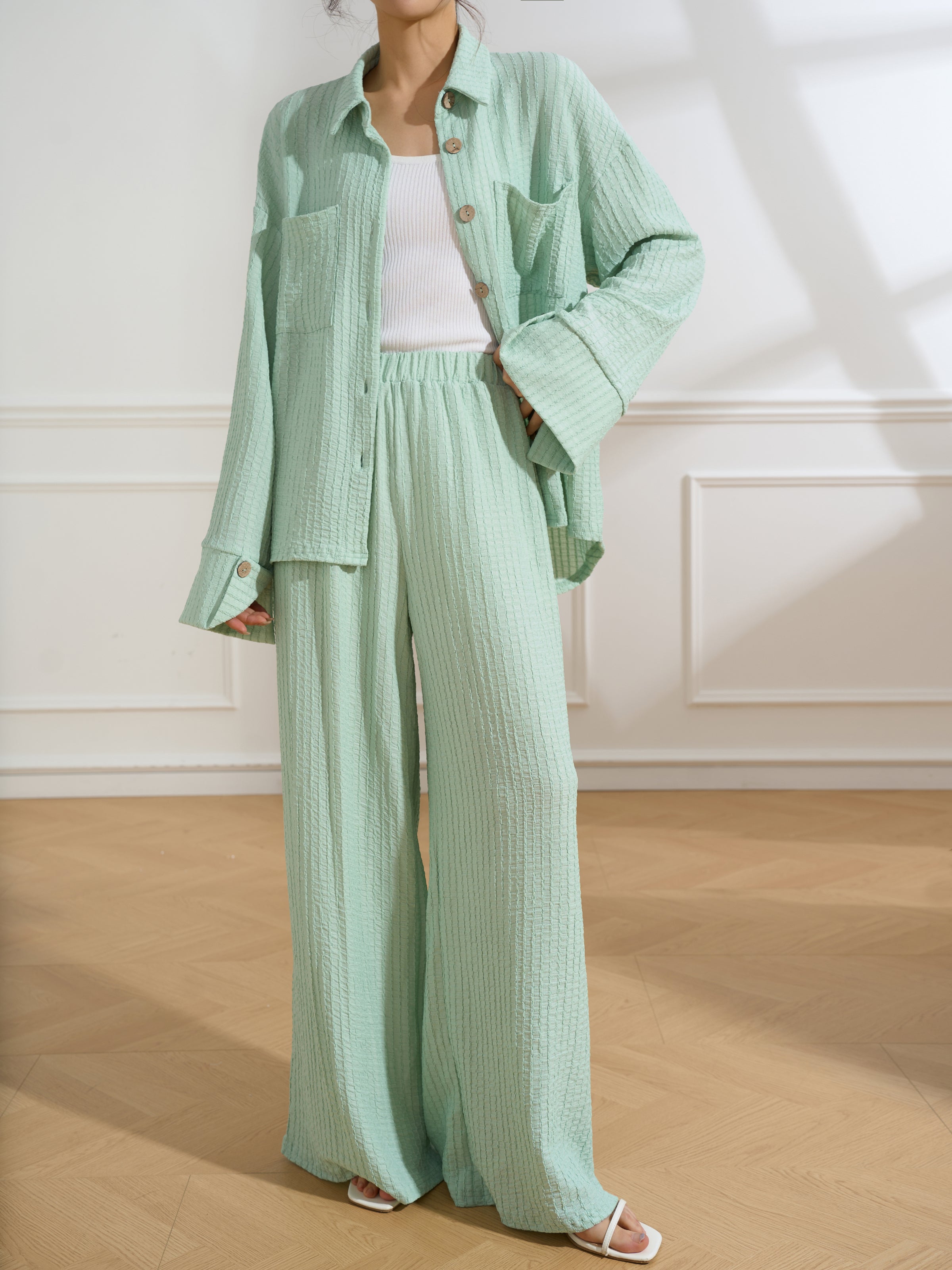 Nazaré Two Piece Summer Textured Suit