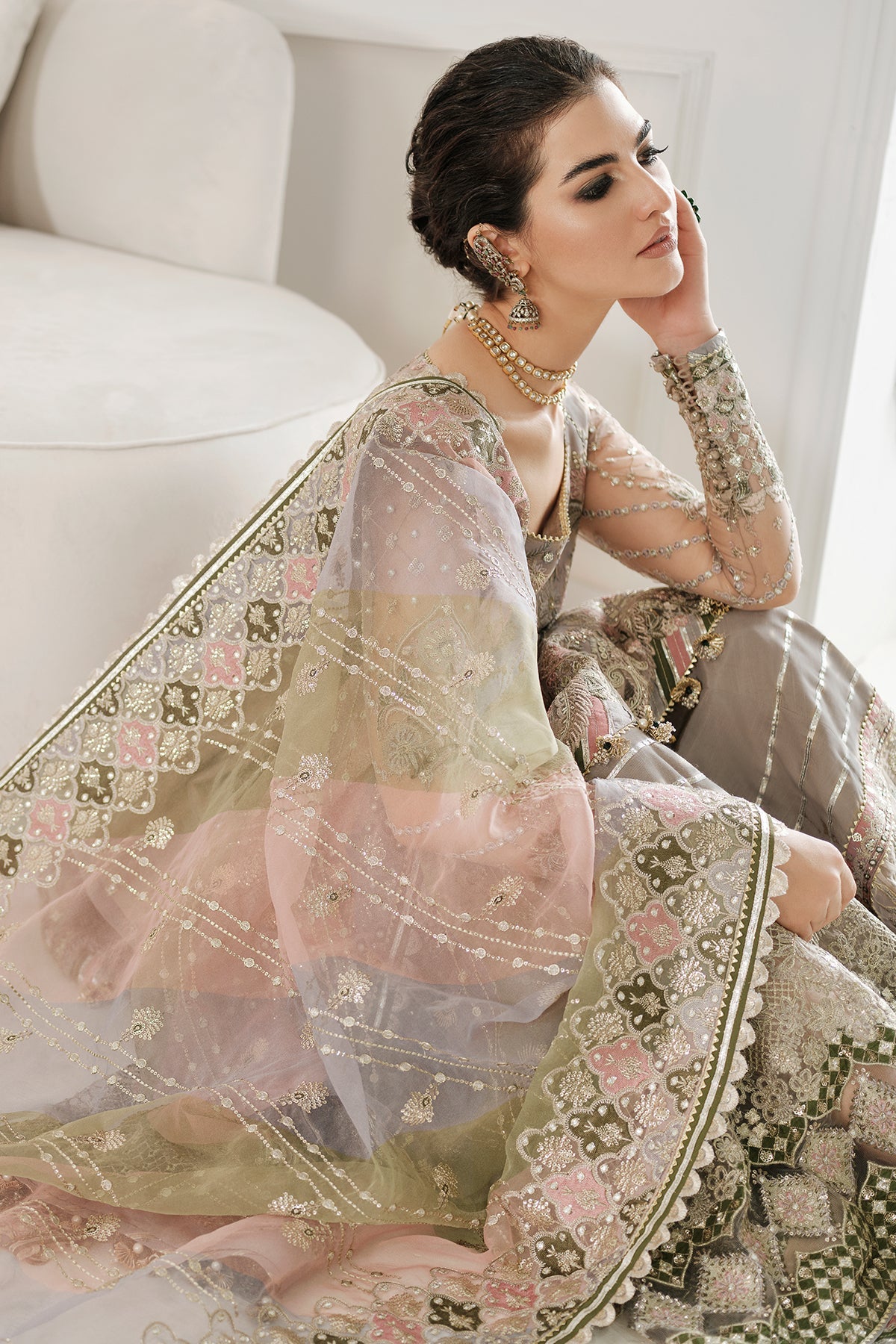 EMBROIDERED NET CH10-08 STITCHED