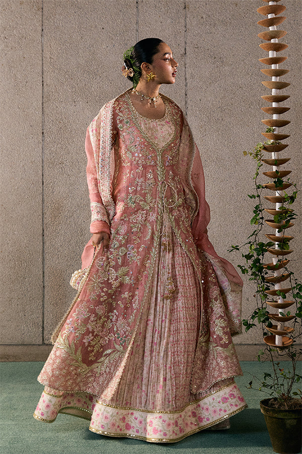 Suffuse by Sana Yasir