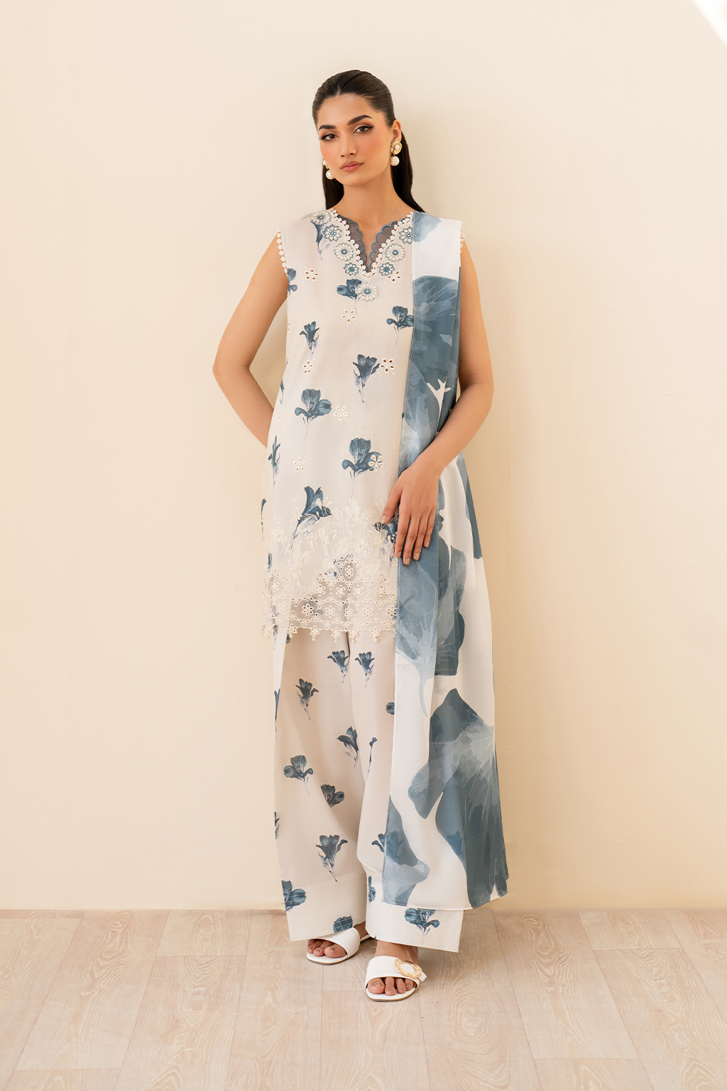 UE-442 Borer Embroidered Printed Lawn