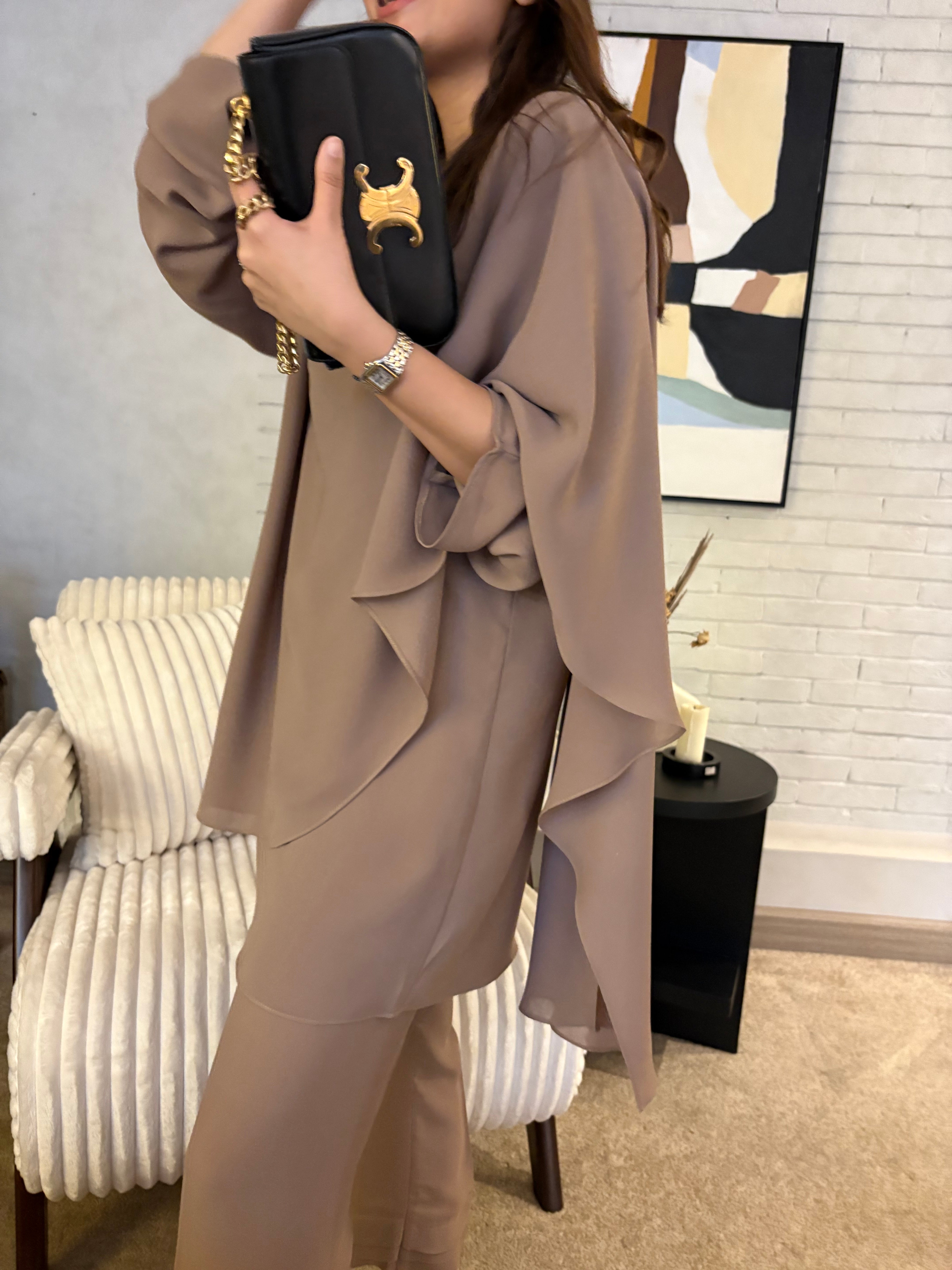 https://cdn.shopify.com/s/files/1/0584/7207/1332/files/54458840-ACC8-40AD-A8F5-A4C2016860A5.jpg?v=1752617474