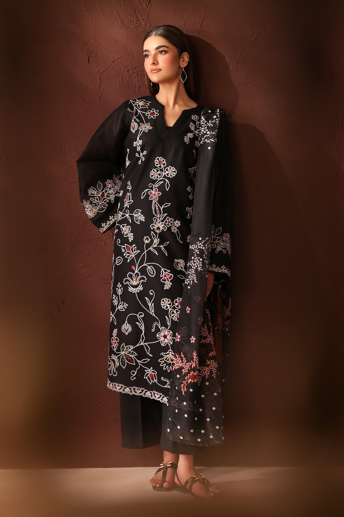 EMBROIDERED LAWN SF-4483
