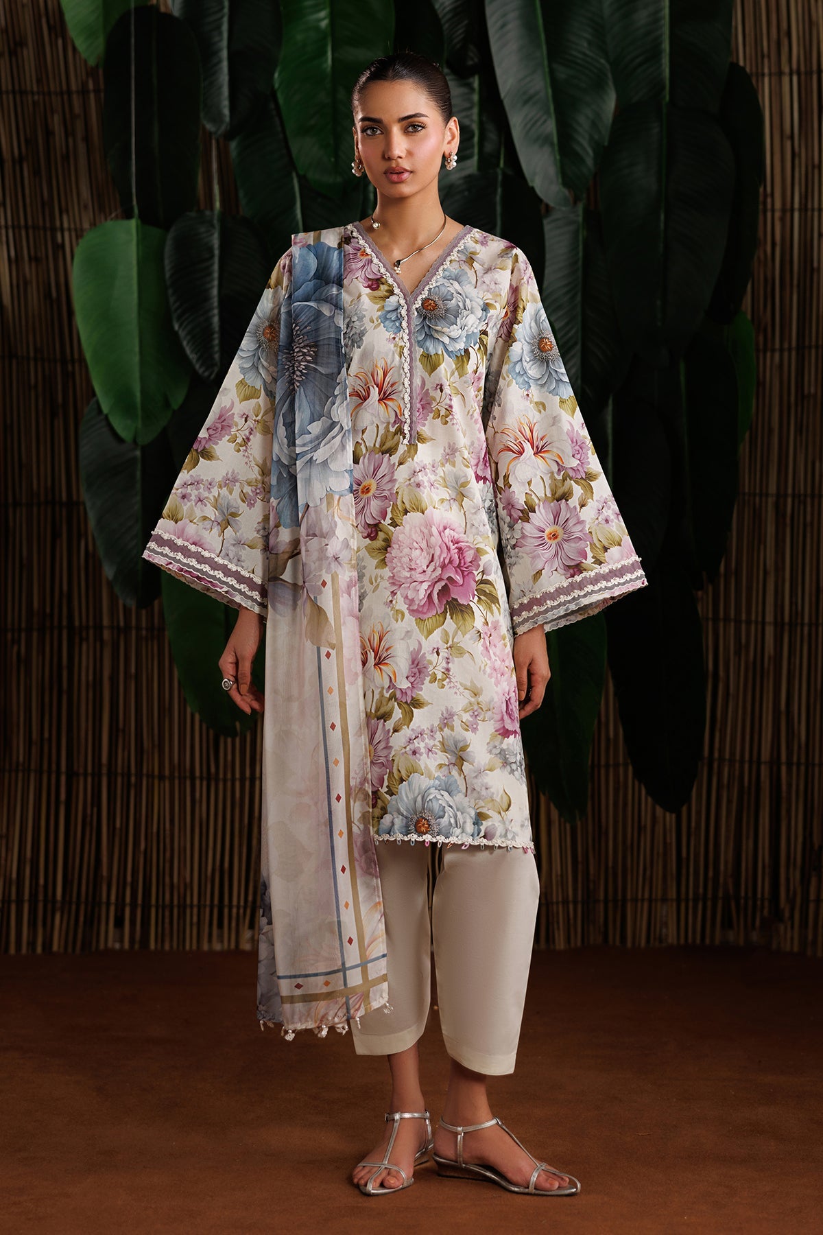 EMBROIDERED LAWN SF-4531