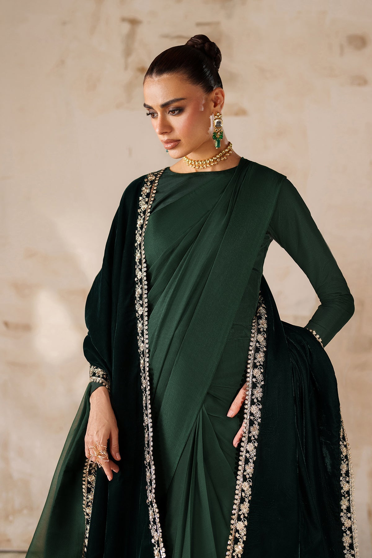 EMBROIDERED VELVET SHAWL VS-59