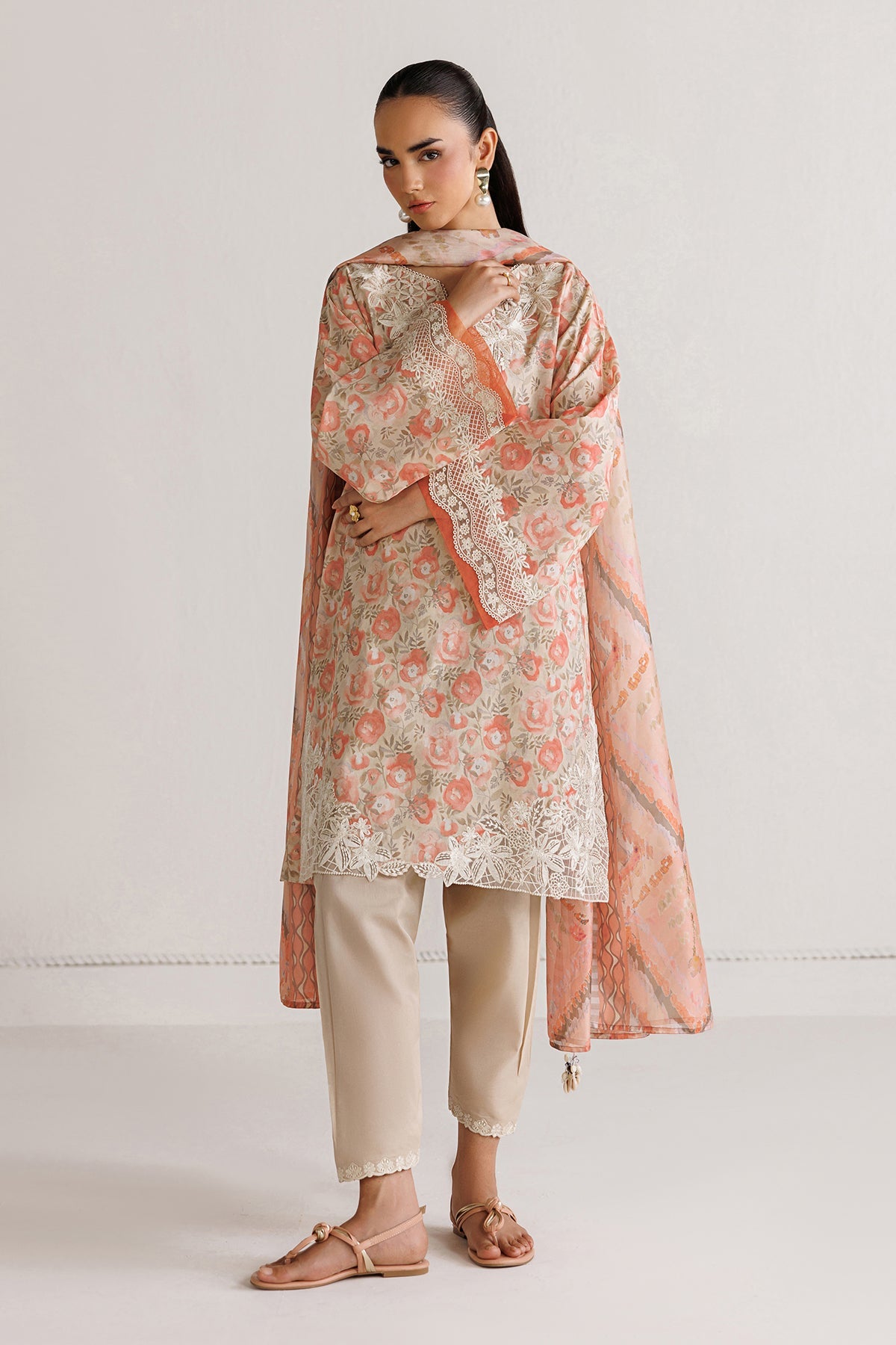 EMBROIDERED LAWN SF-4495
