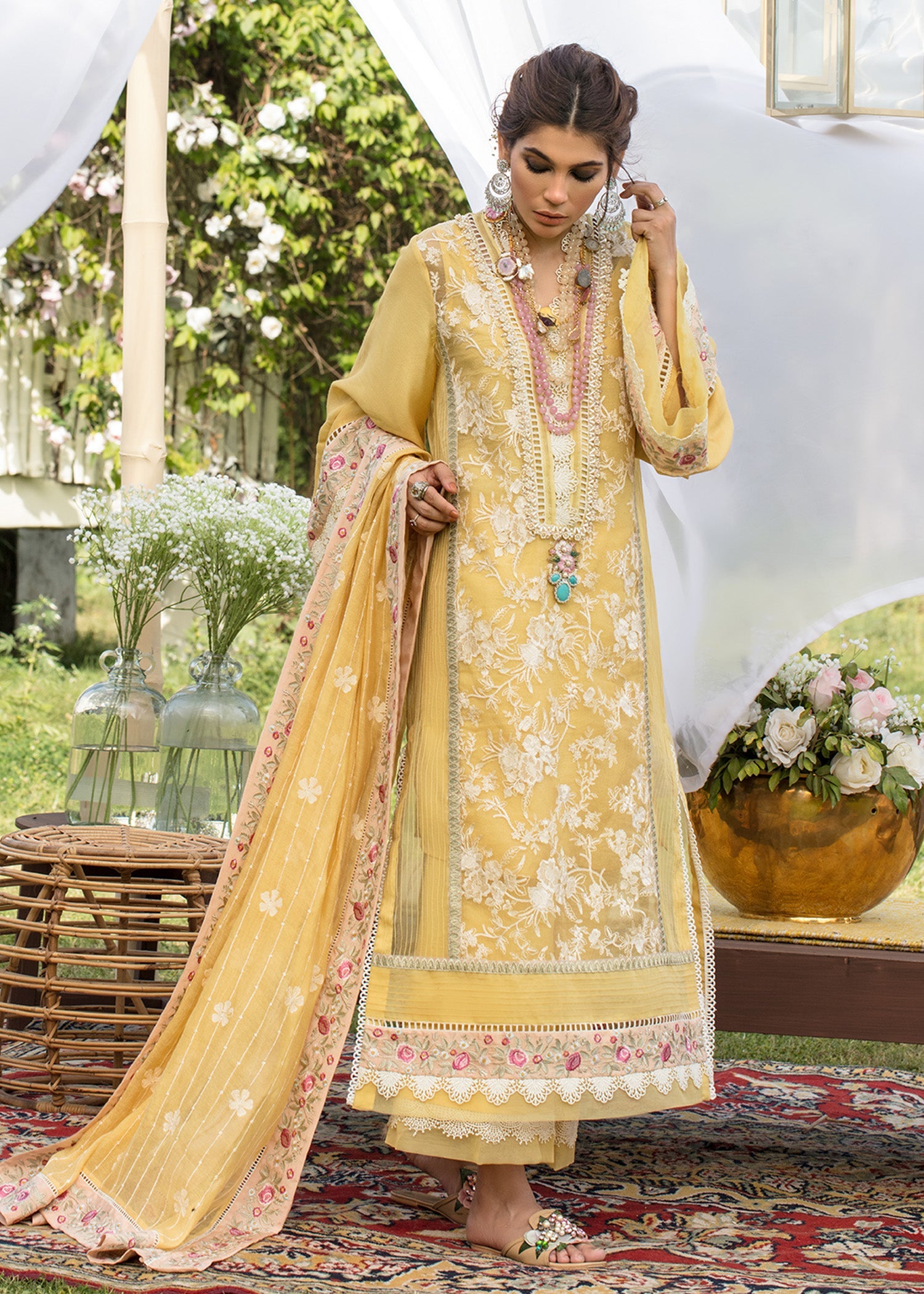Saira Shakira