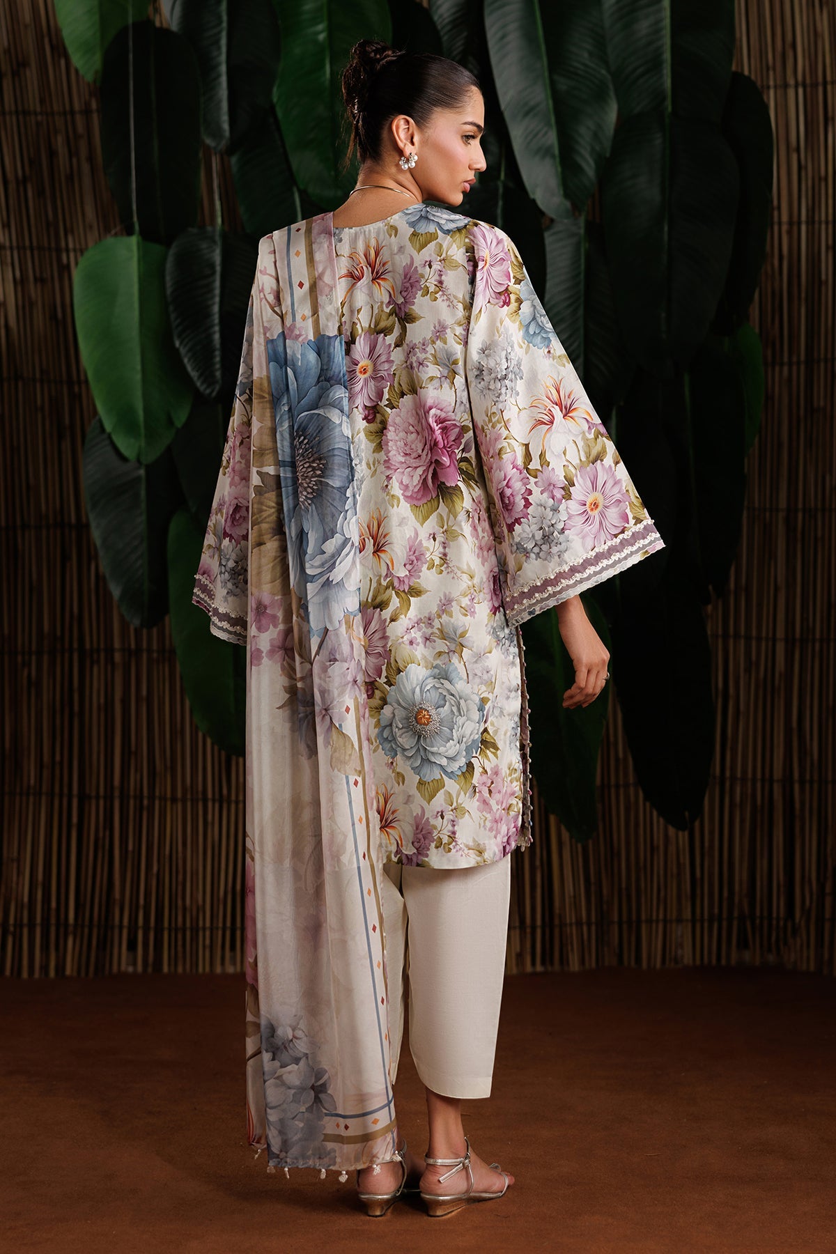 EMBROIDERED LAWN SF-4531