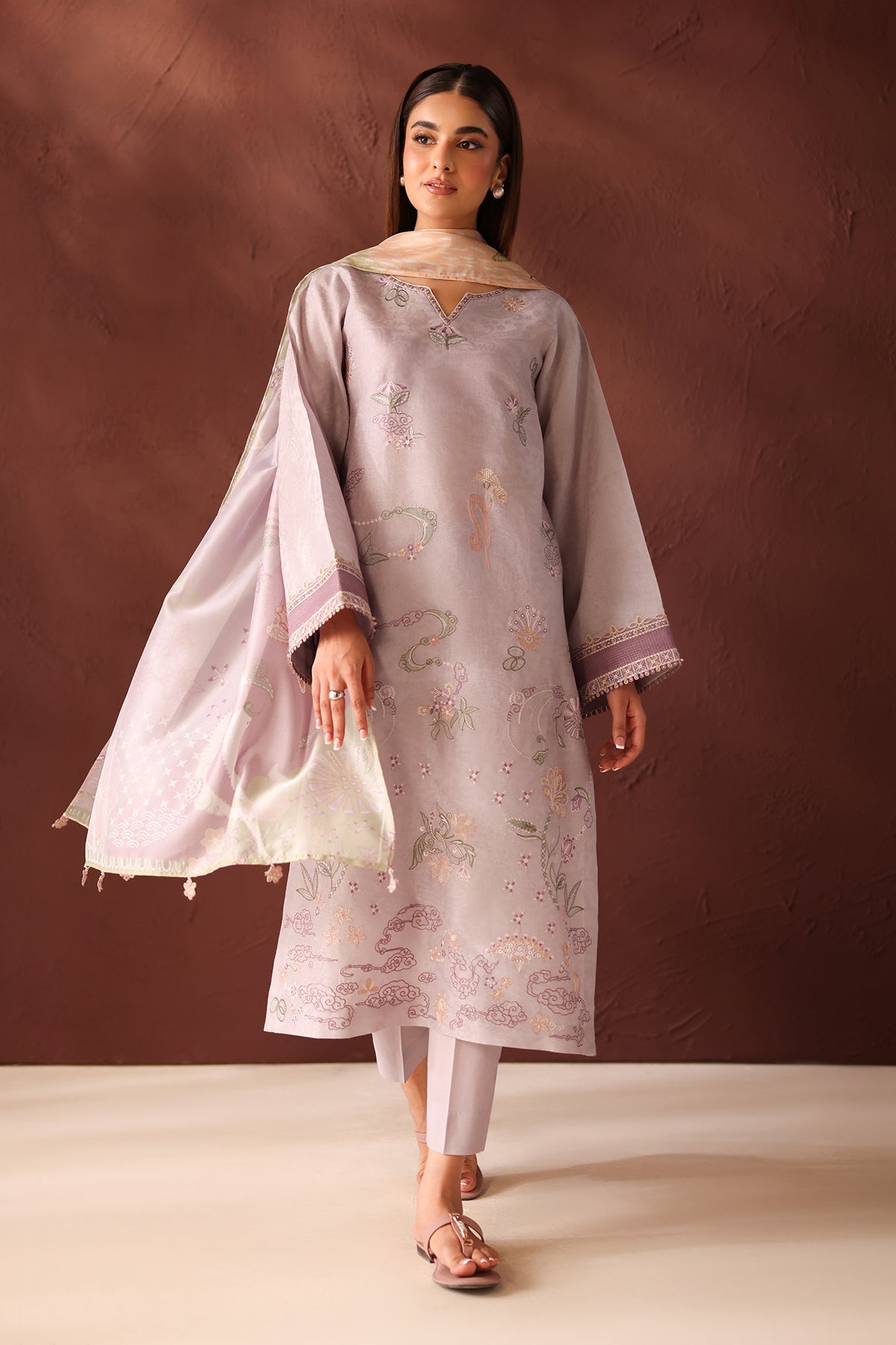 EMBROIDERED SELF JACQUARD UF-4484