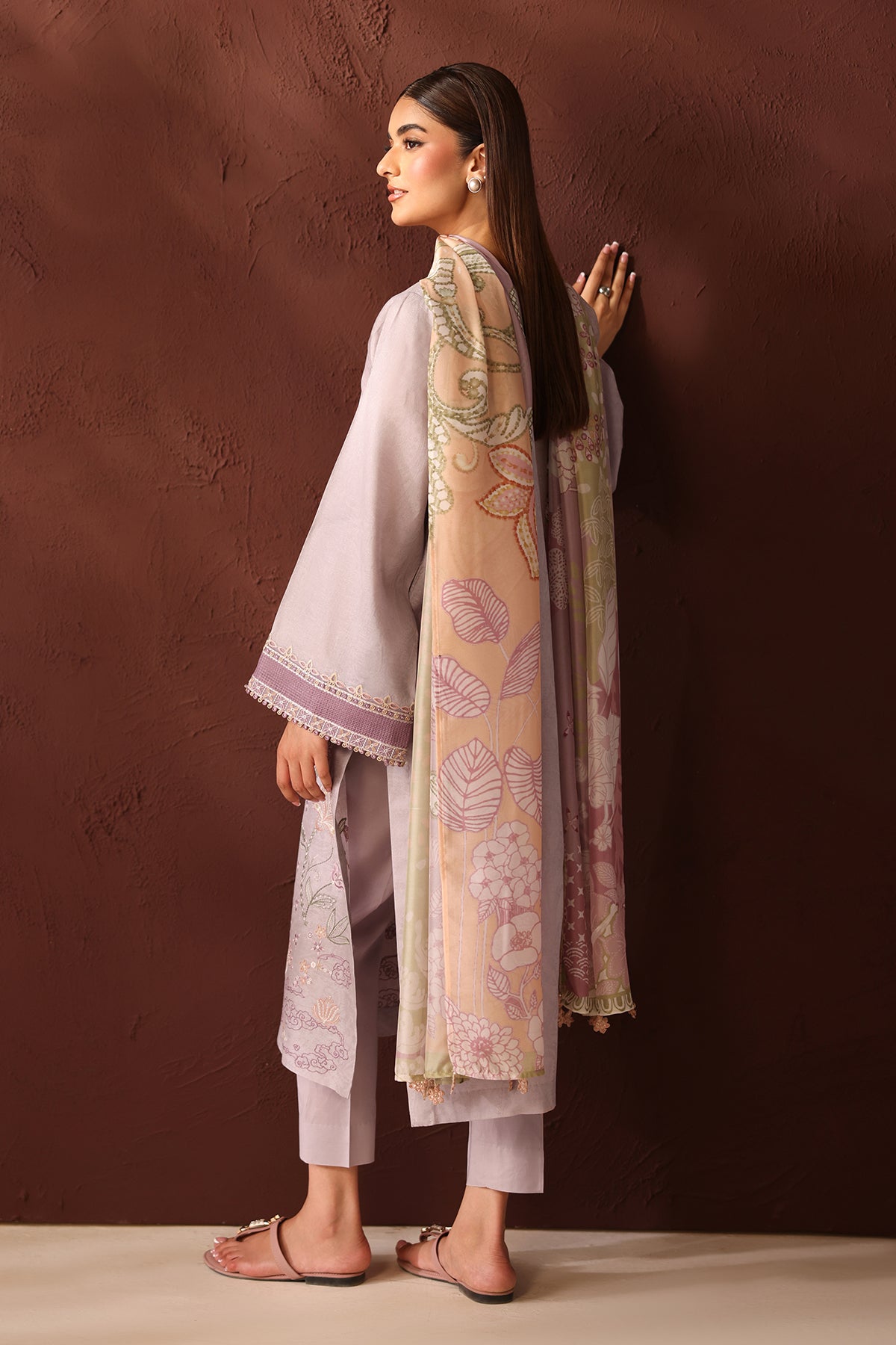 EMBROIDERED SELF JACQUARD UF-4484