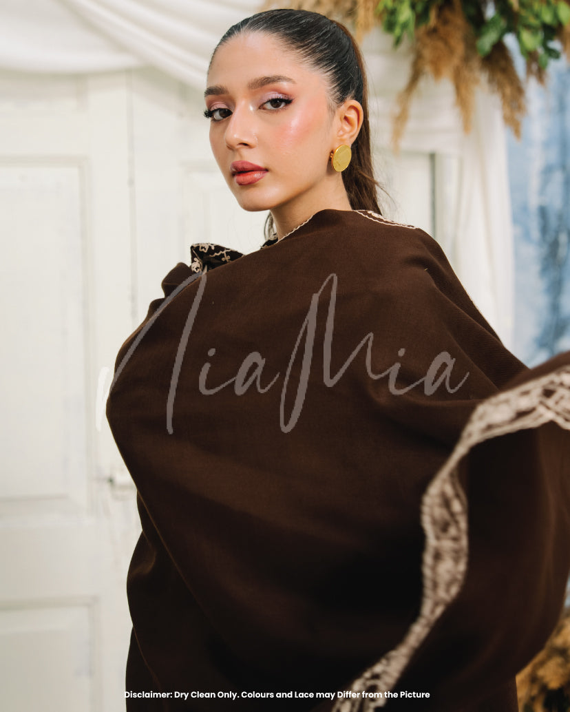 Cocoa Cream Shawl