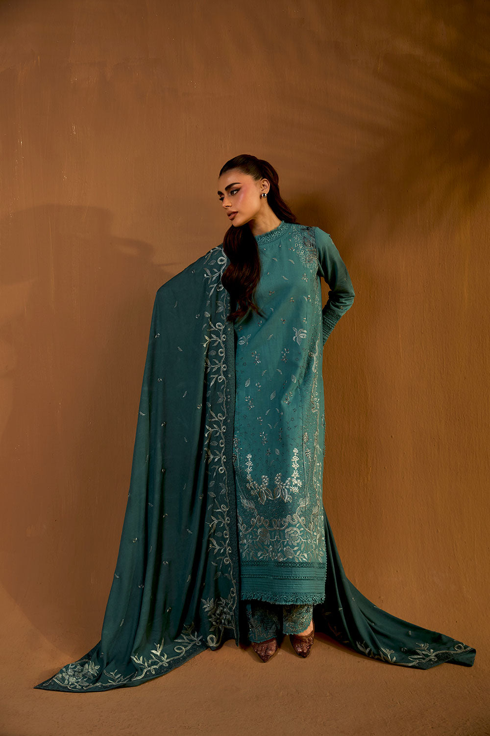 Design 5A Winter Shawl 2025 Unstitched