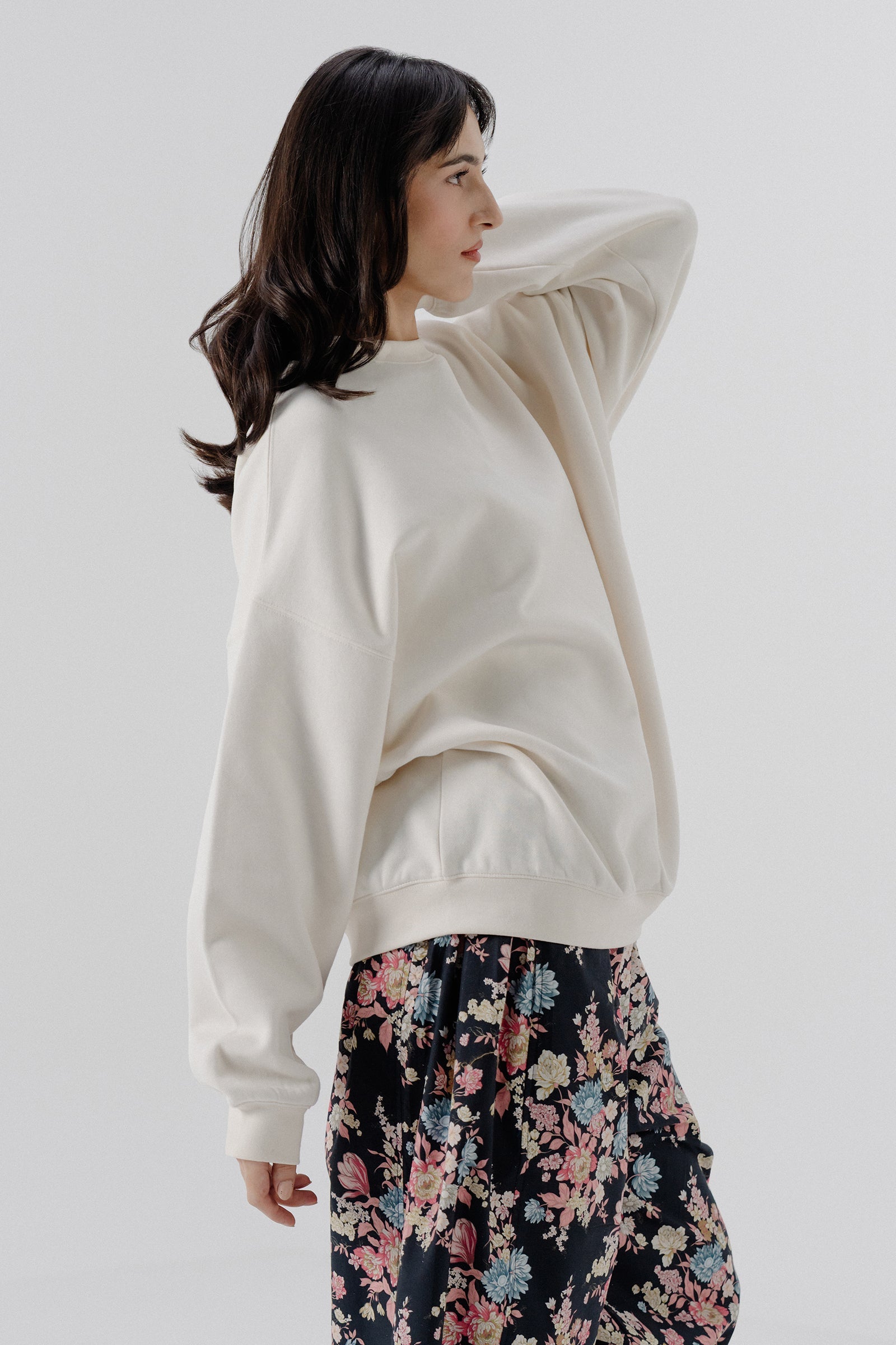 https://cdn.shopify.com/s/files/1/0886/3957/0230/files/5_0af9d7f0-5ffb-4a69-aea9-a12586d6602e.jpg?v=1761129802