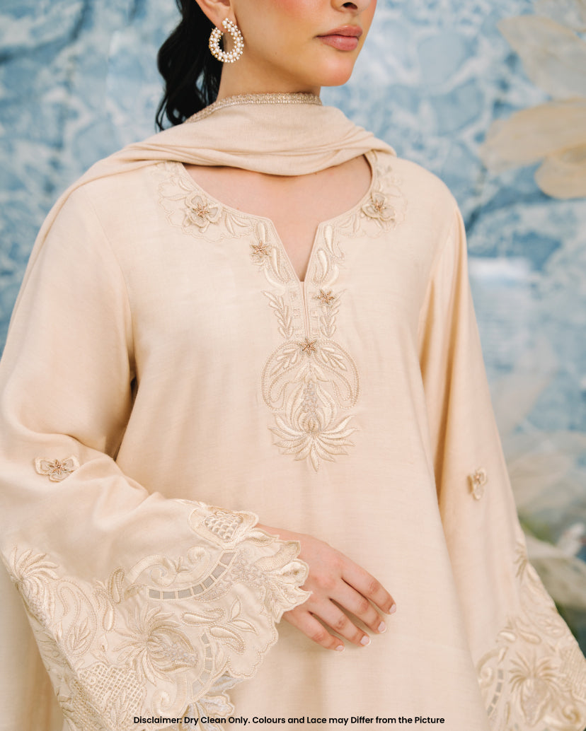 https://cdn.shopify.com/s/files/1/0643/9449/4197/files/5_0bb68b08-9b0c-4d43-b32b-c0e77e4e89ea.jpg?v=1746268414