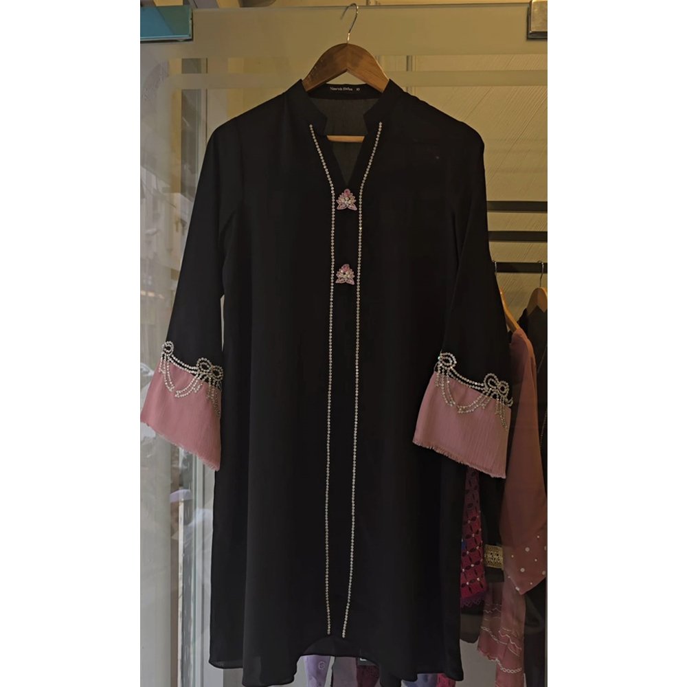 BLACK ESME X PINK