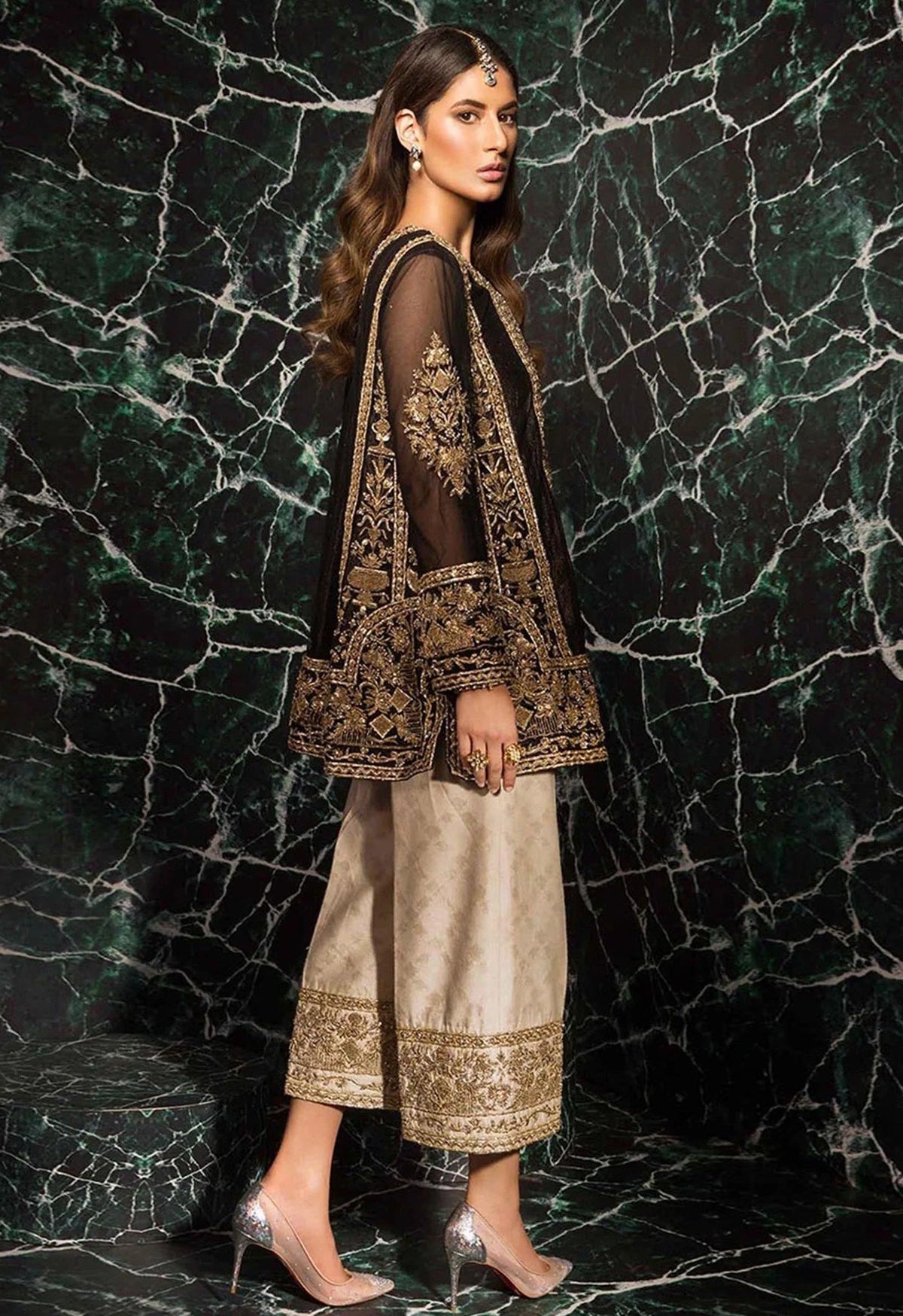 Mahgul-GILDED ONYX Luxury Velvet Embroidered 3Pc Unstitched Suit PA-239