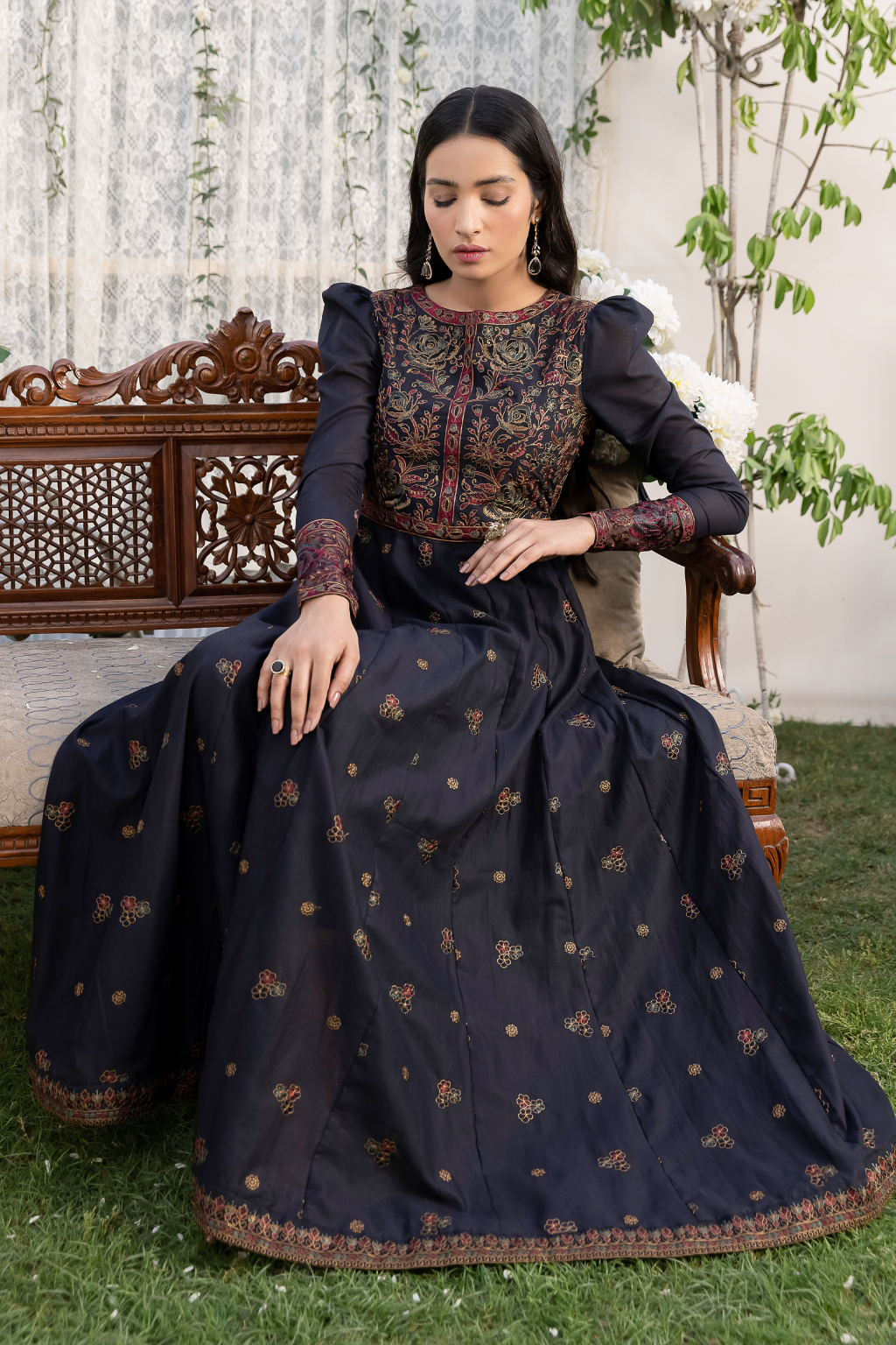 IP-174 - Black Petunia