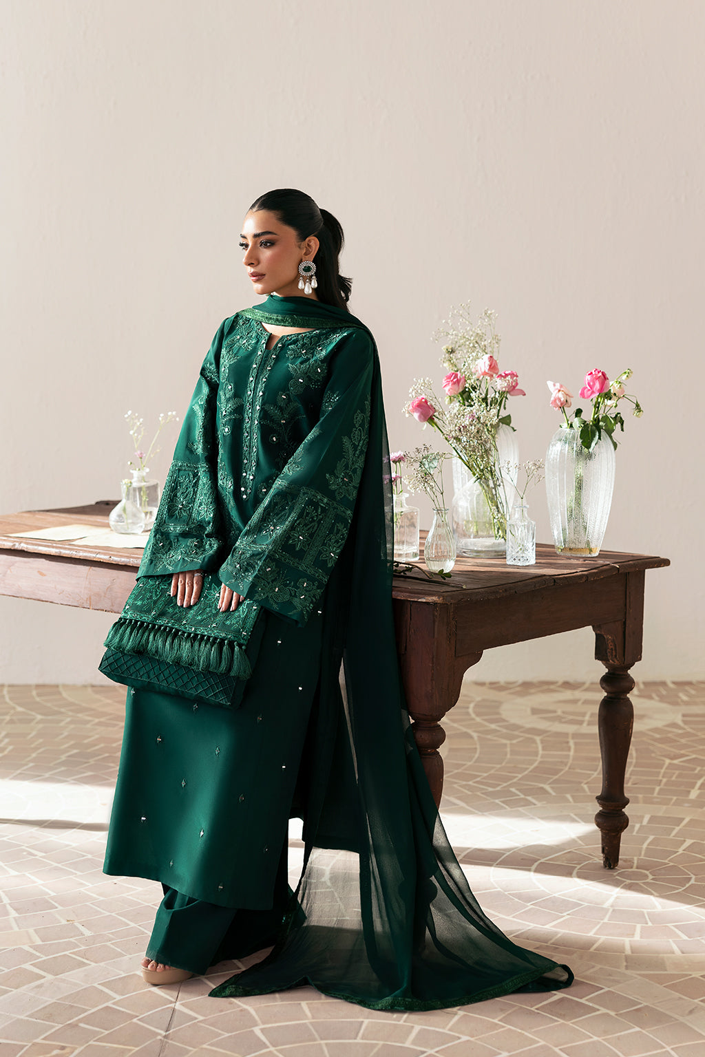 https://cdn.shopify.com/s/files/1/0019/7217/4947/files/5_6_095aa3f2-89b7-4002-9122-bfb25fb077c2.jpg?v=1764583162