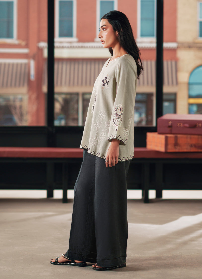 Embroidered Top - 14241381362020