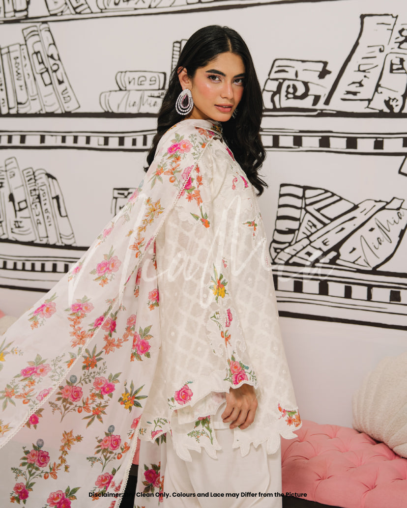 Charlotte Dupatta