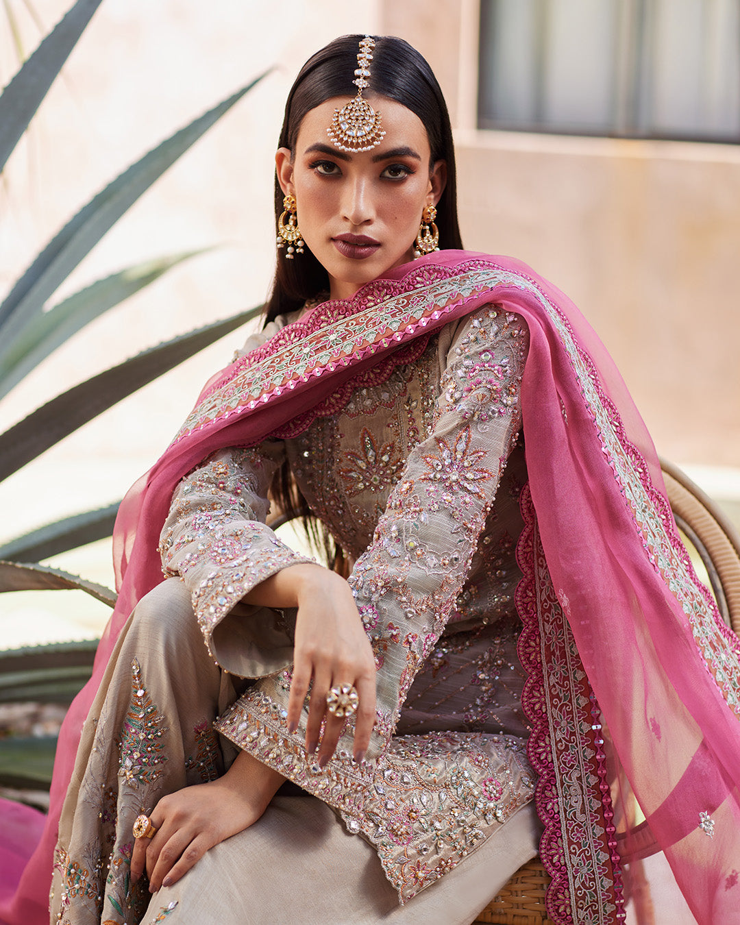 https://cdn.shopify.com/s/files/1/0262/2531/1795/files/5_c6c3ffb6-f5fd-4862-909a-a1b6c8eb6bbc.jpg?v=1706779459
