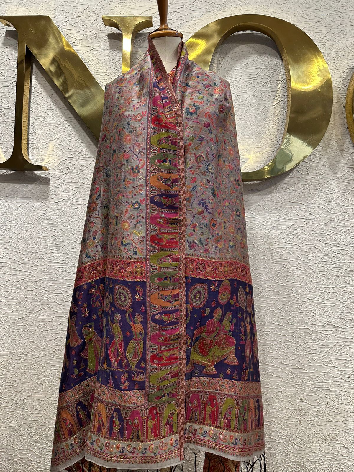 Grey Mughal