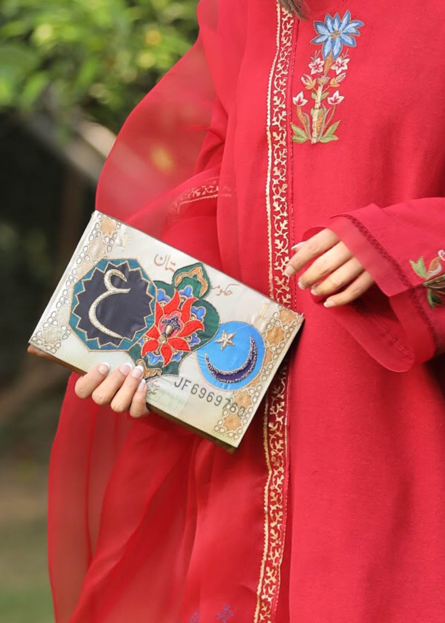 One Rupee Envelope Clutch (SFK X Shanzay Subzwari)